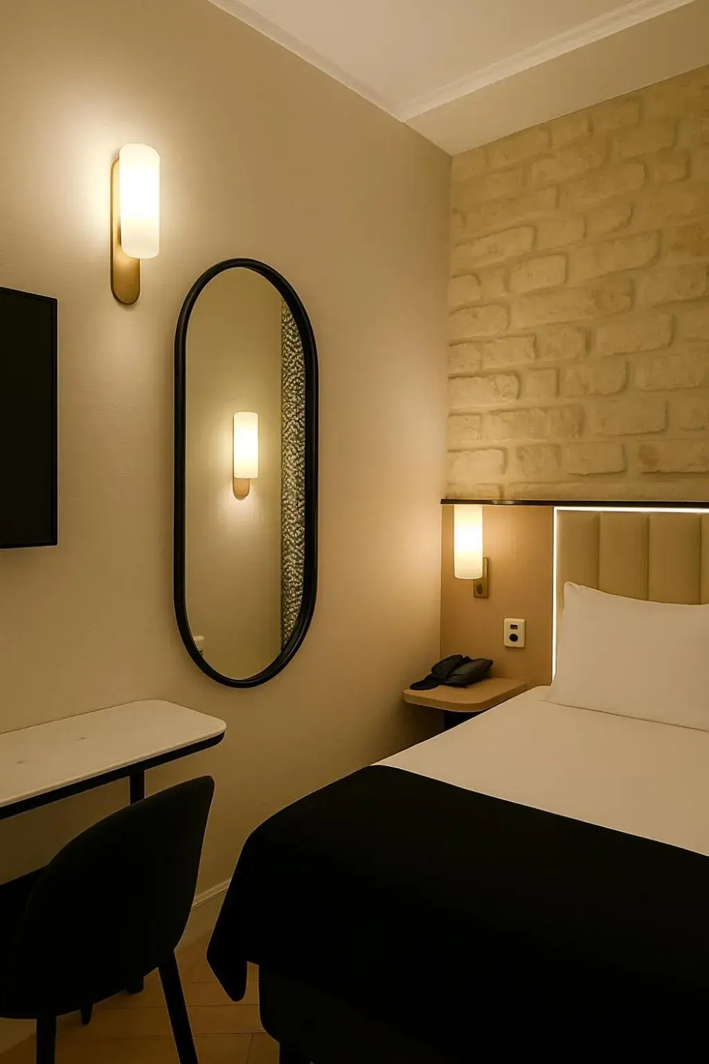 Bed in Grand Tonic hôtel & SPA Paris Bed in Grand Tonic hôtel & SPA Paris