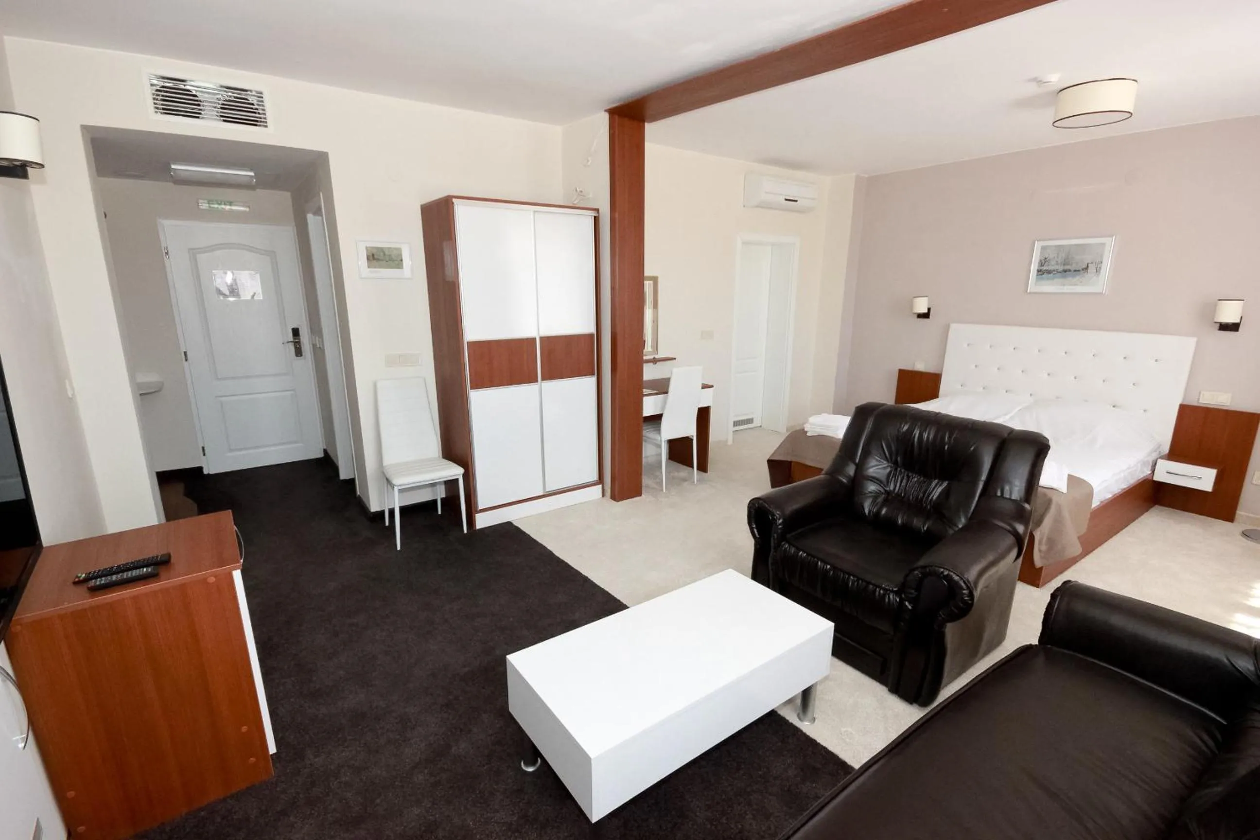 Junior Suite - single occupancy in Kolhida Complex