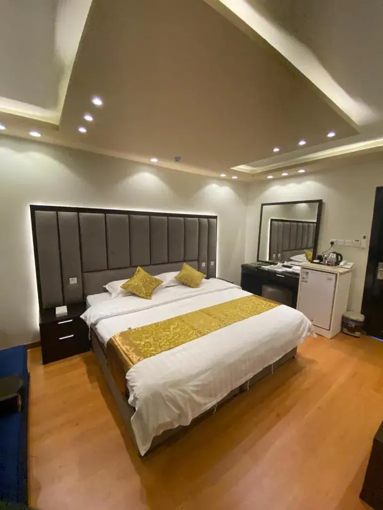 Superior King Room in فندق ادوماتو ADOMATo HOTEl Superior King Room in فندق ادوماتو ADOMATo HOTEl