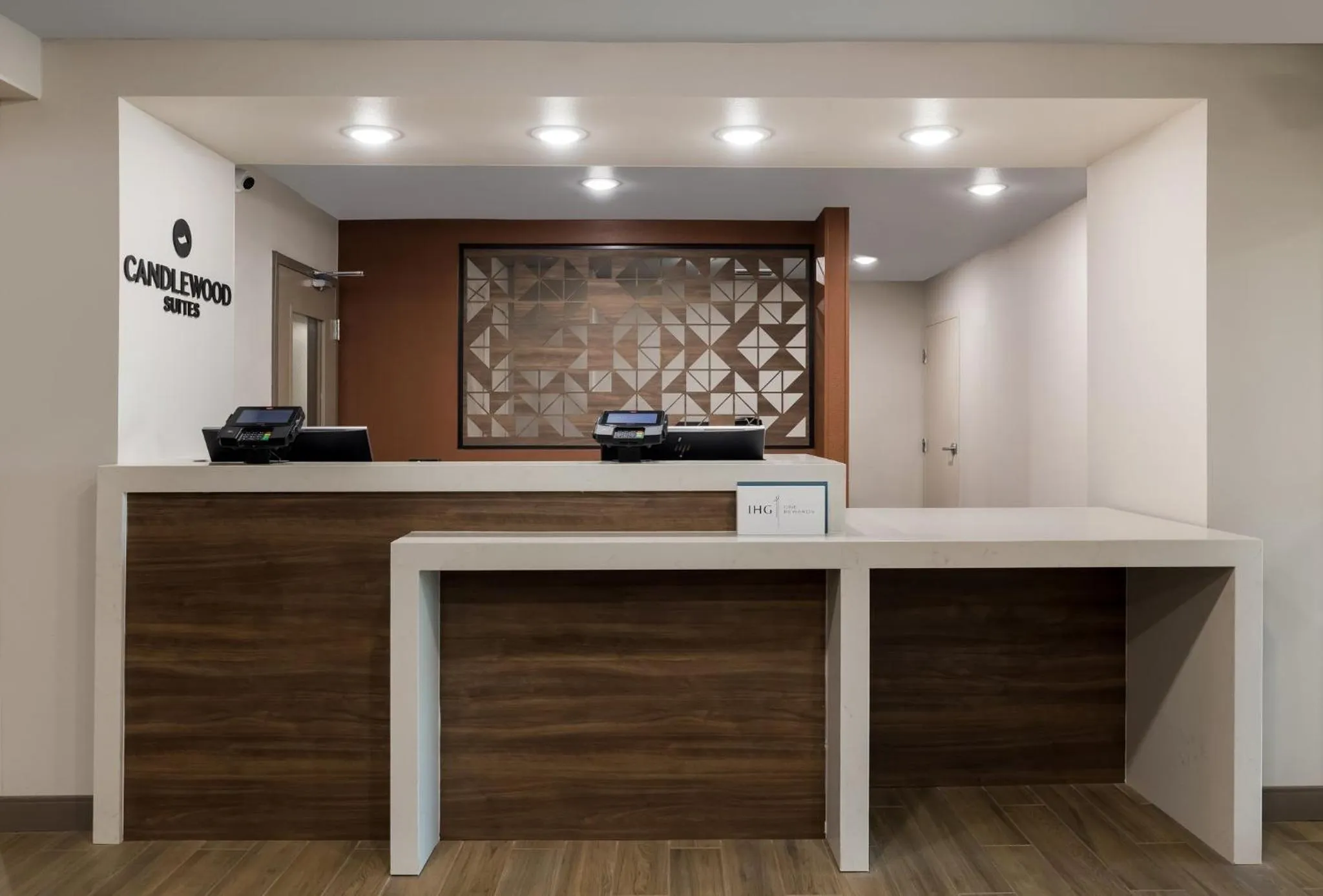 Property building in Candlewood Suites Lafayette - River Ranch by IHG