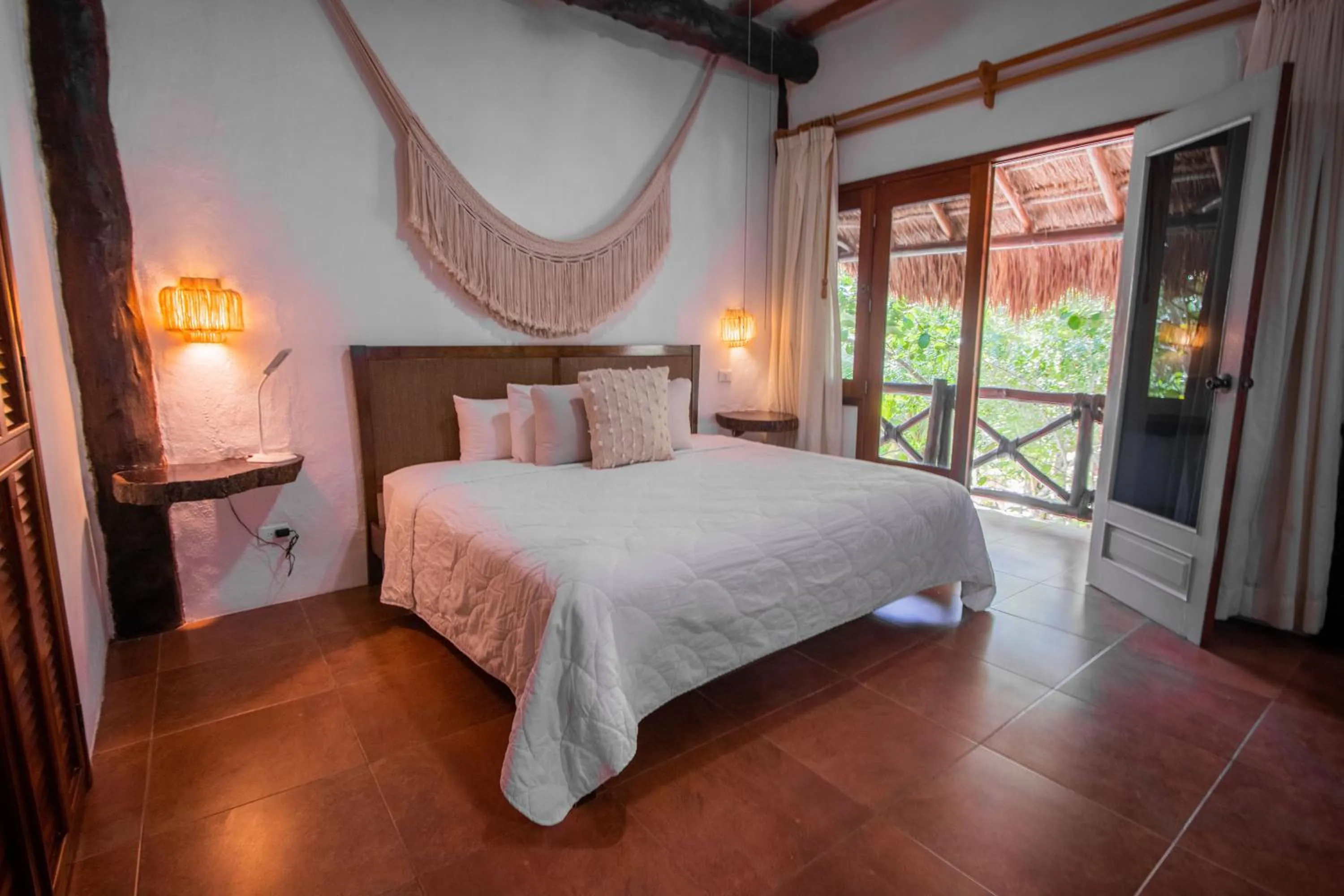 Bedroom, Bed in Hotel Las Nubes Holbox