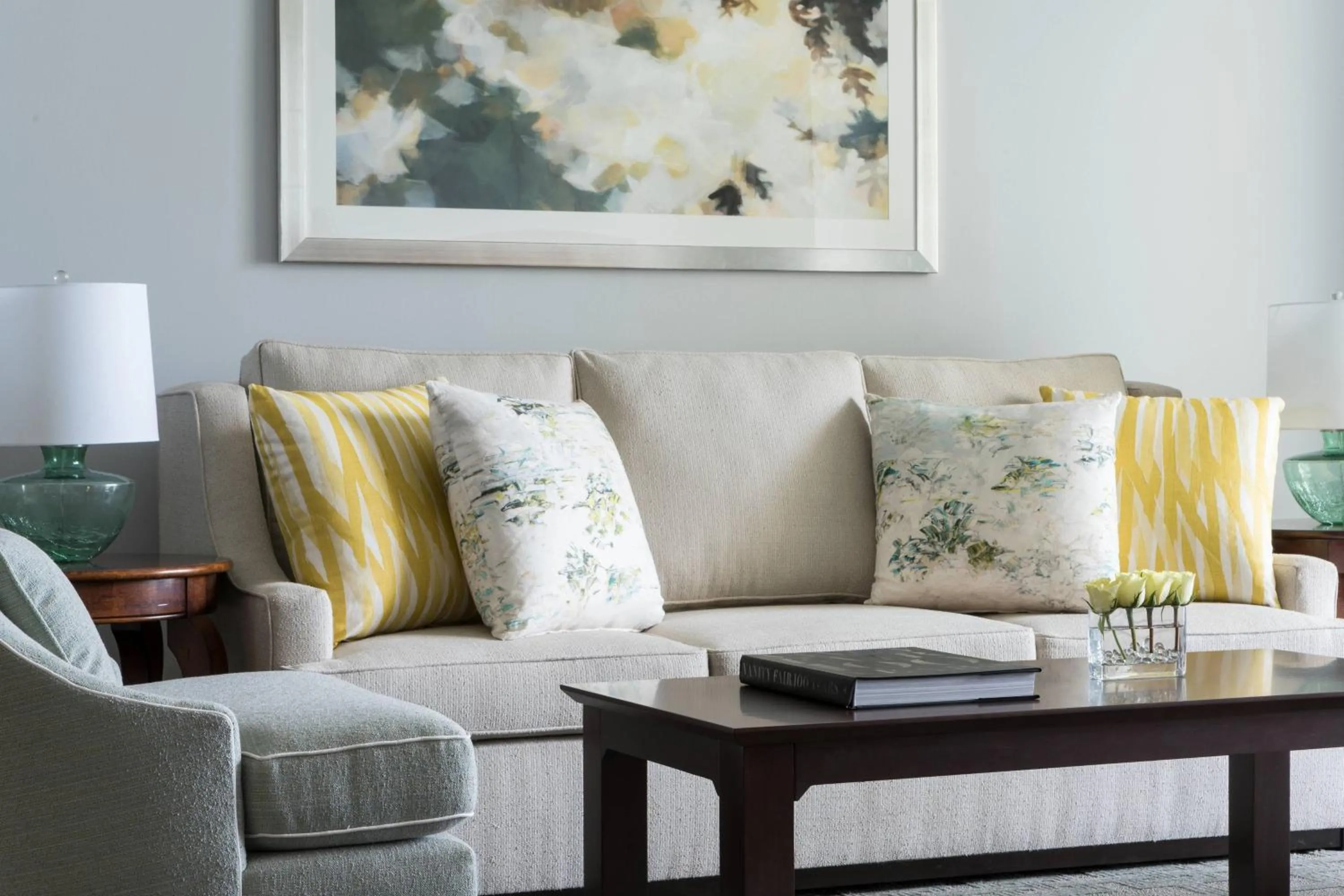 Living room in The Ritz-Carlton Naples, Tiburon