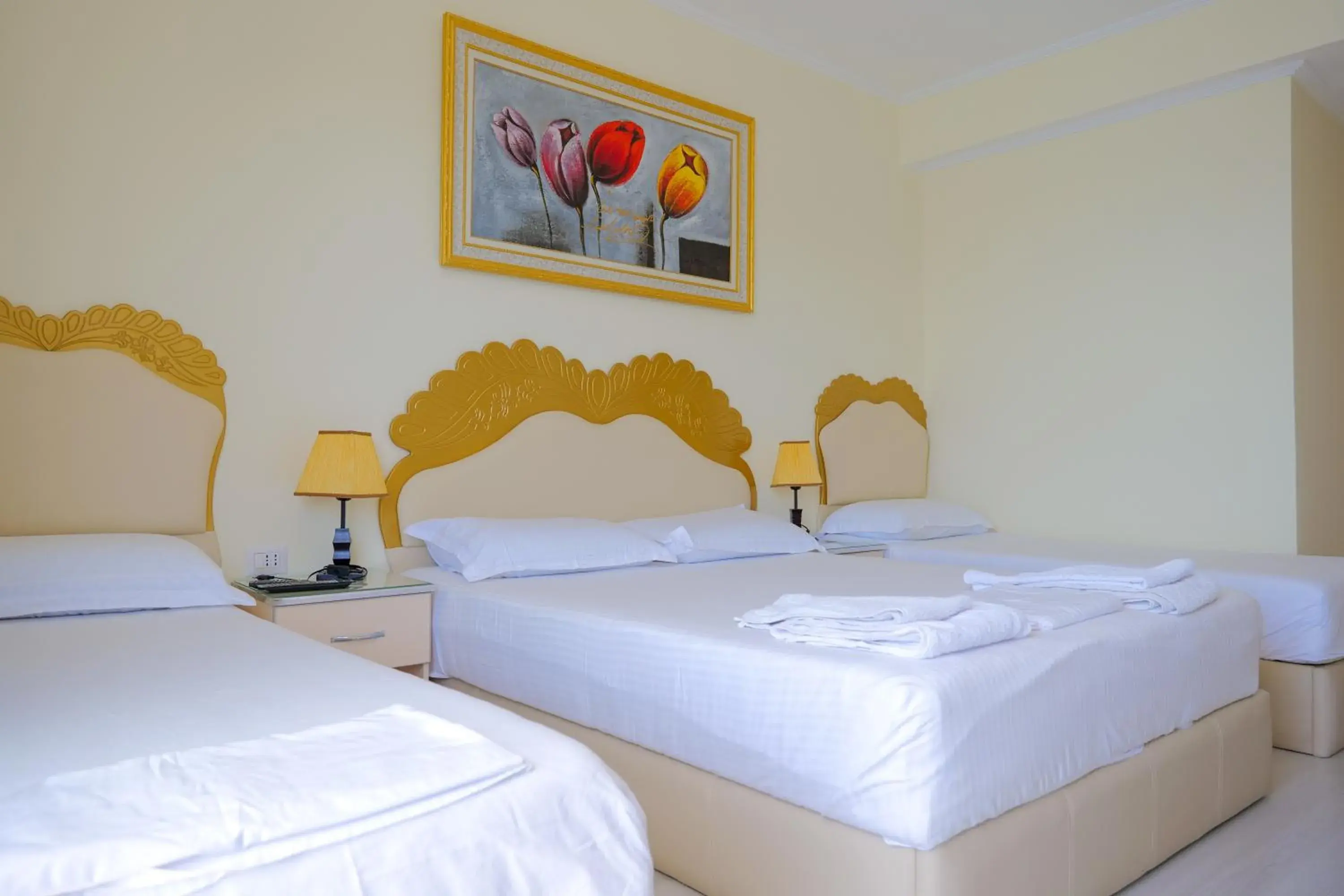 Classic Quadruple Room in Republika Hotel Classic Quadruple Room in Republika Hotel