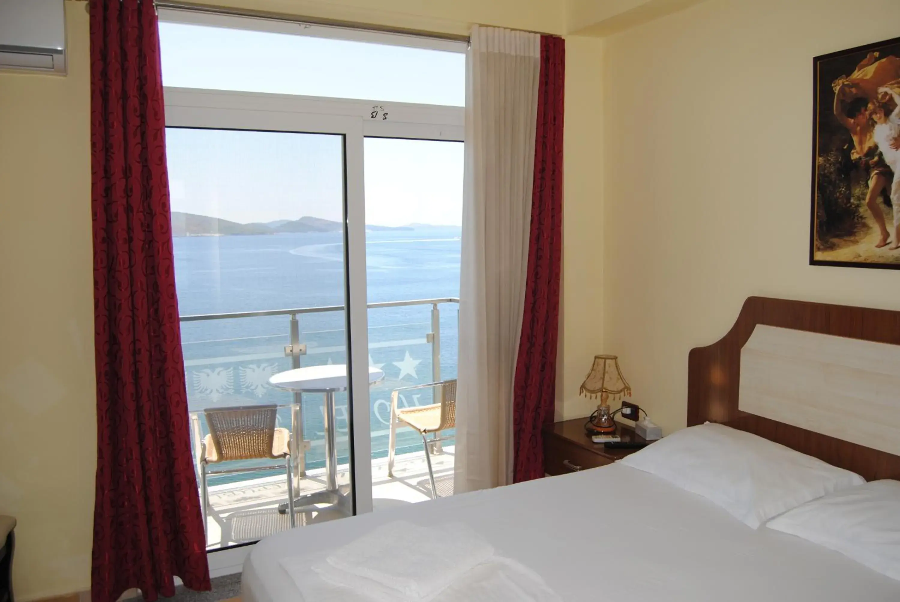 Double Room with Sea View in Republika Hotel Double Room with Sea View in Republika Hotel