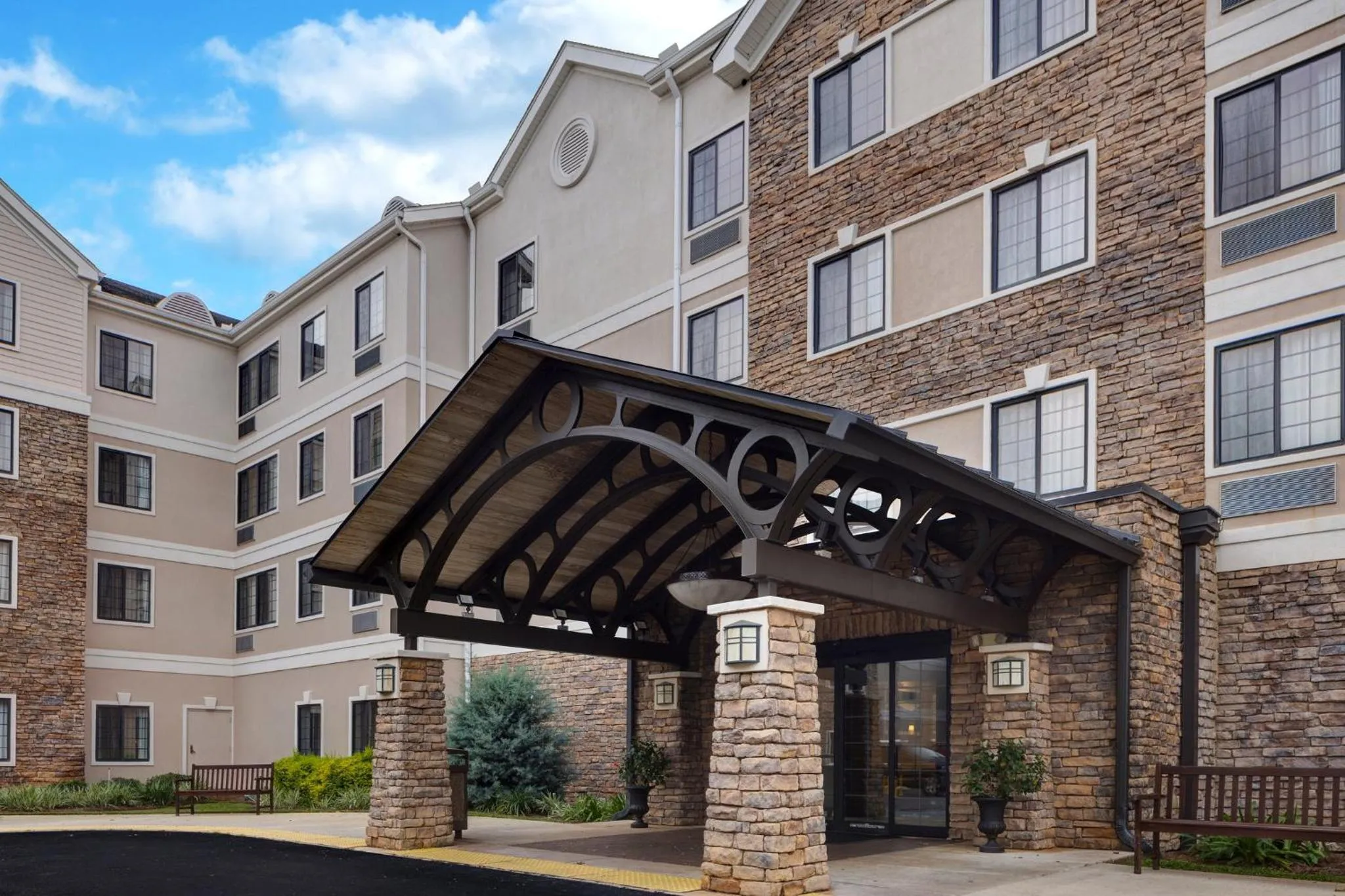 Property building in Staybridge Suites Tallahassee I-10 East by IHG