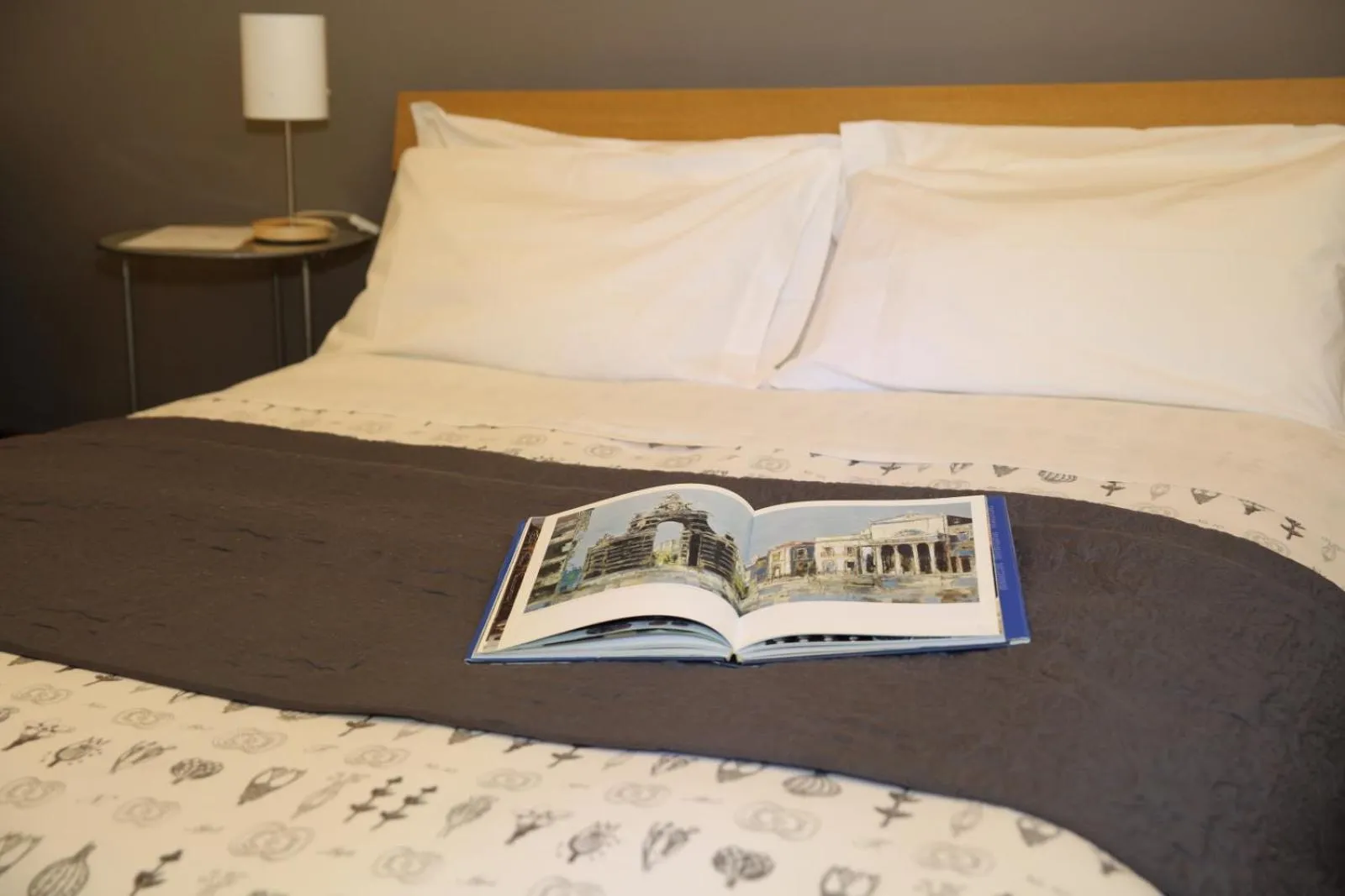 Decorative detail, Bed in Casa Barbero Charme B&B