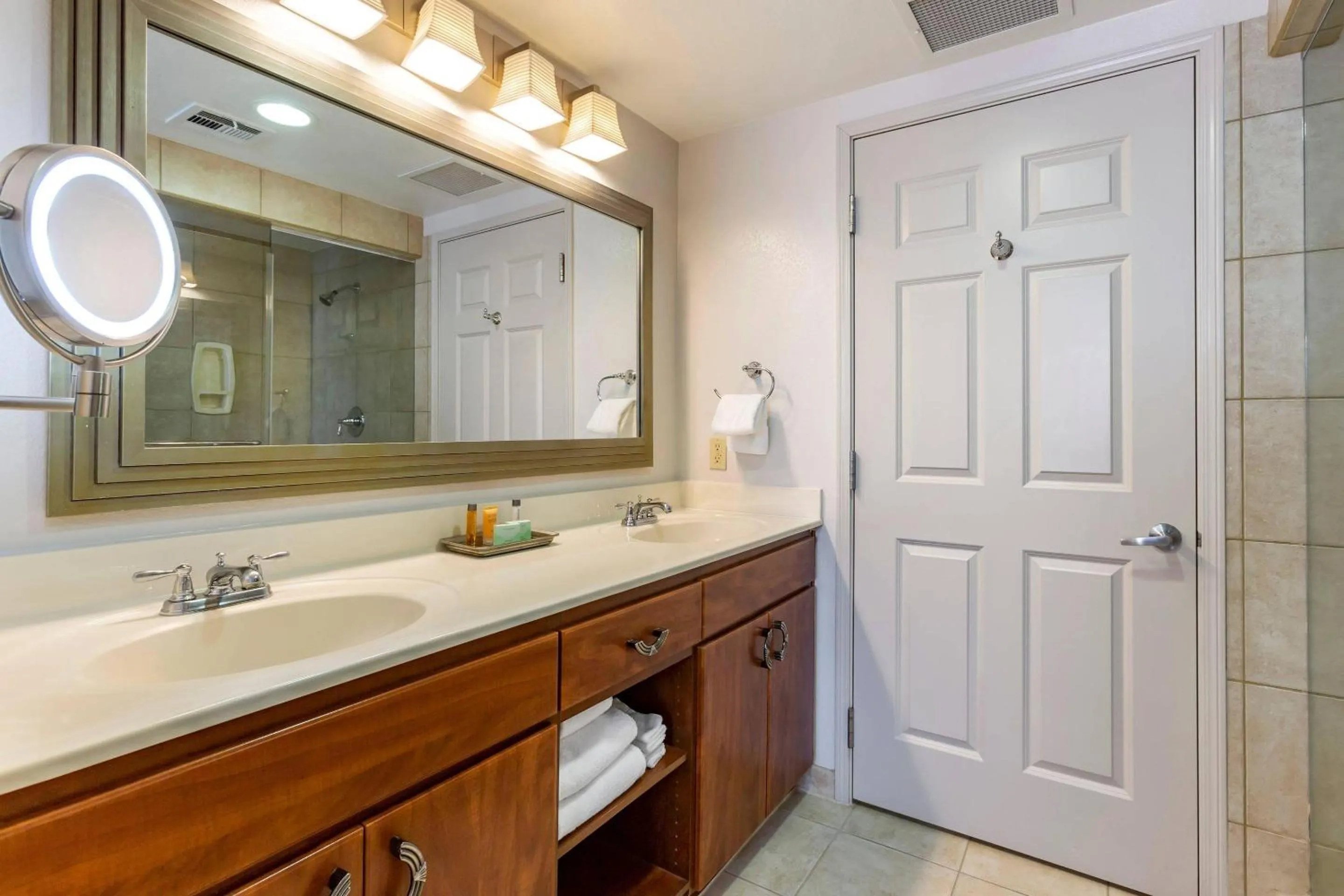 Bedroom in Bluegreen Vacations Club 36, an Ascend Collection Resort