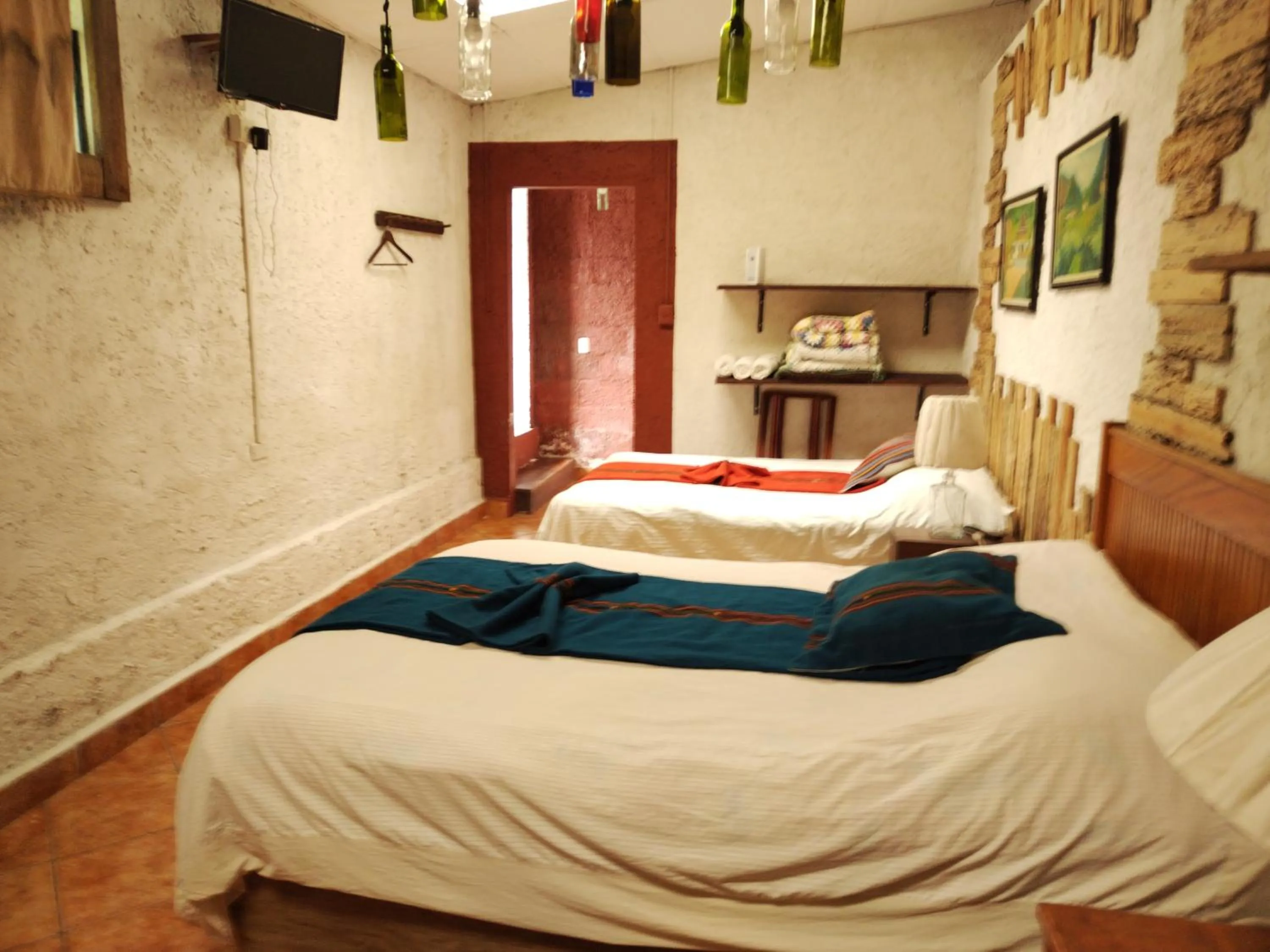 Photo of the whole room, Bed in Hotel Casa Chapultepec