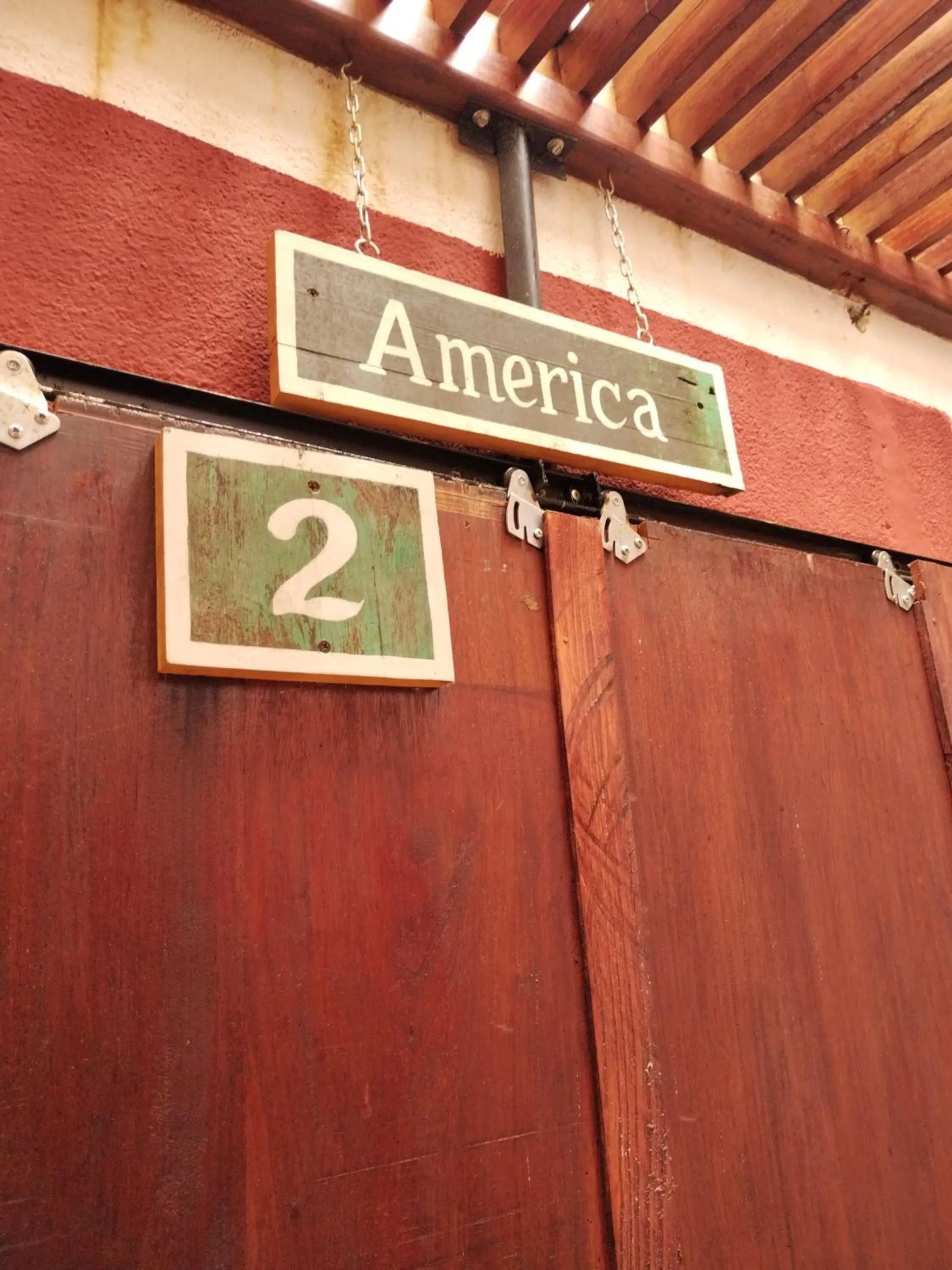 Text overlay in Hotel Casa Chapultepec