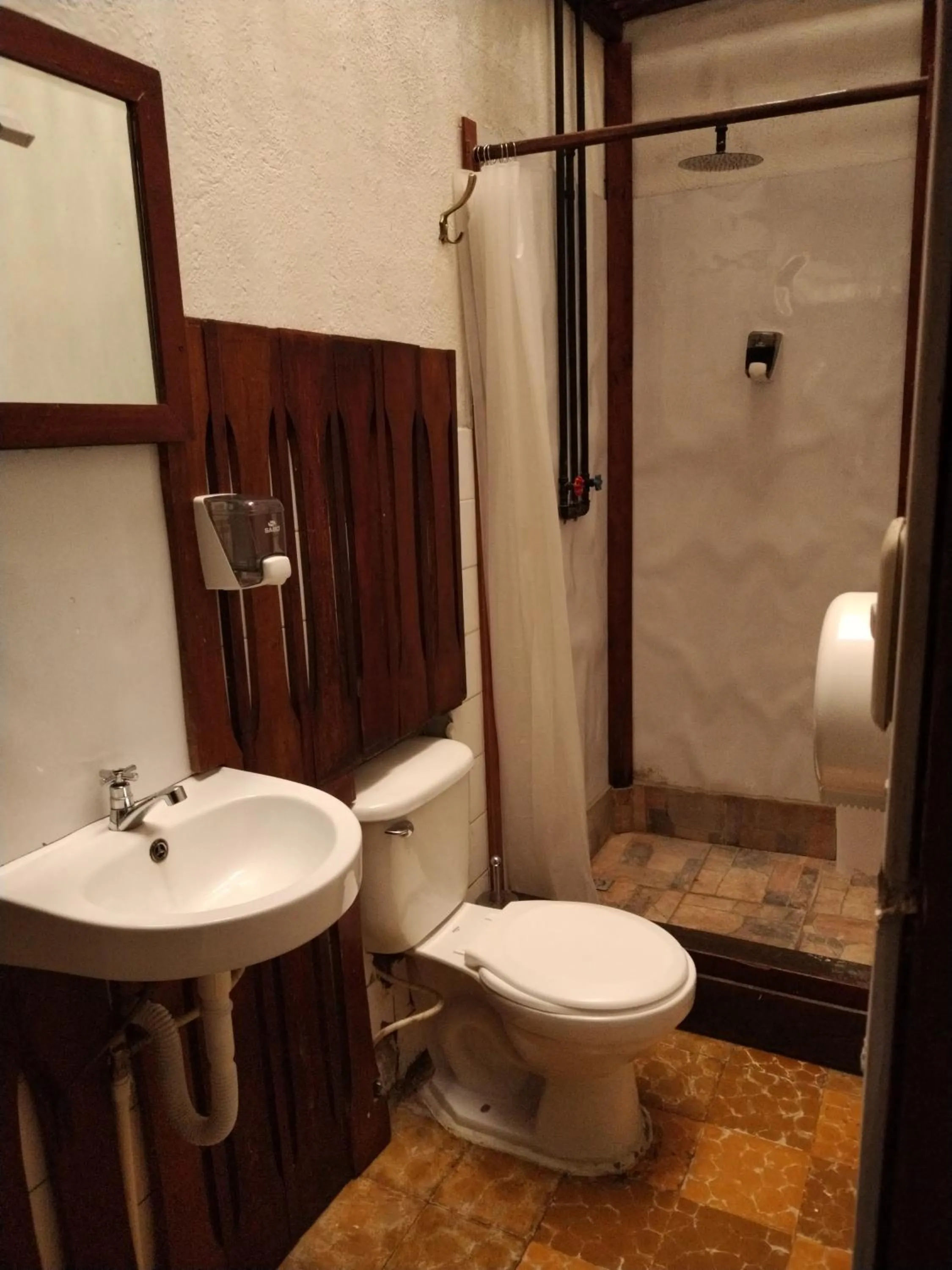 Bathroom in Hotel Casa Chapultepec