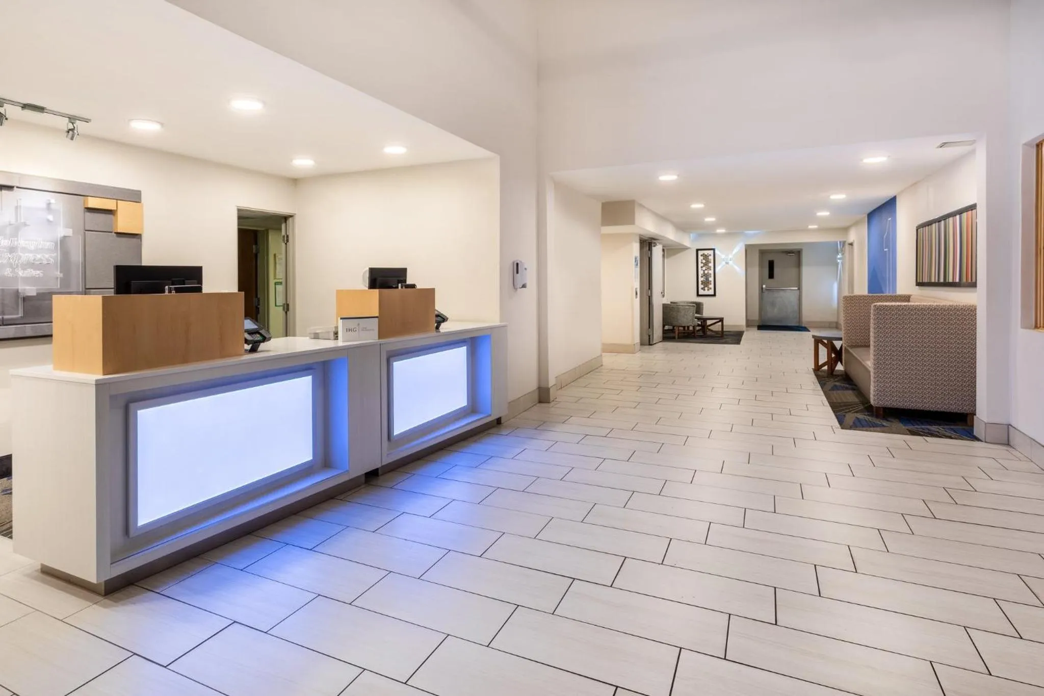 Property building in Holiday Inn Express & Suites Tucson North - Marana, by IHG