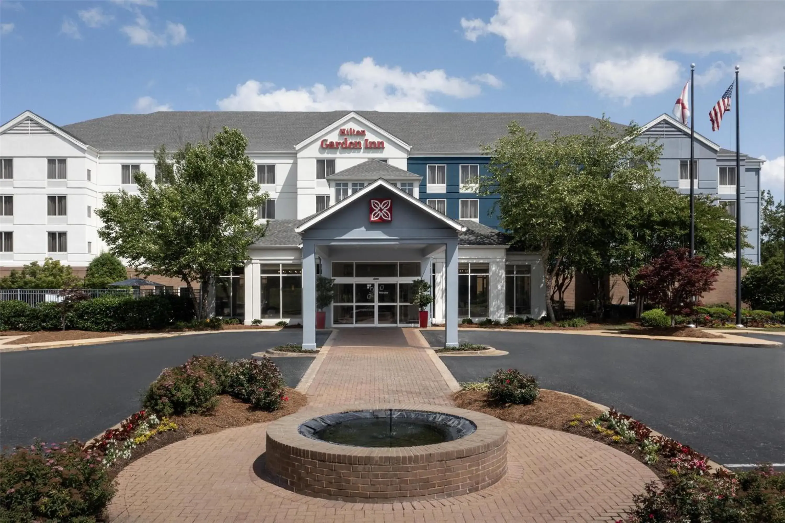 Property building in Hilton Garden Inn Auburn/Opelika Property building in Hilton Garden Inn Auburn/Opelika