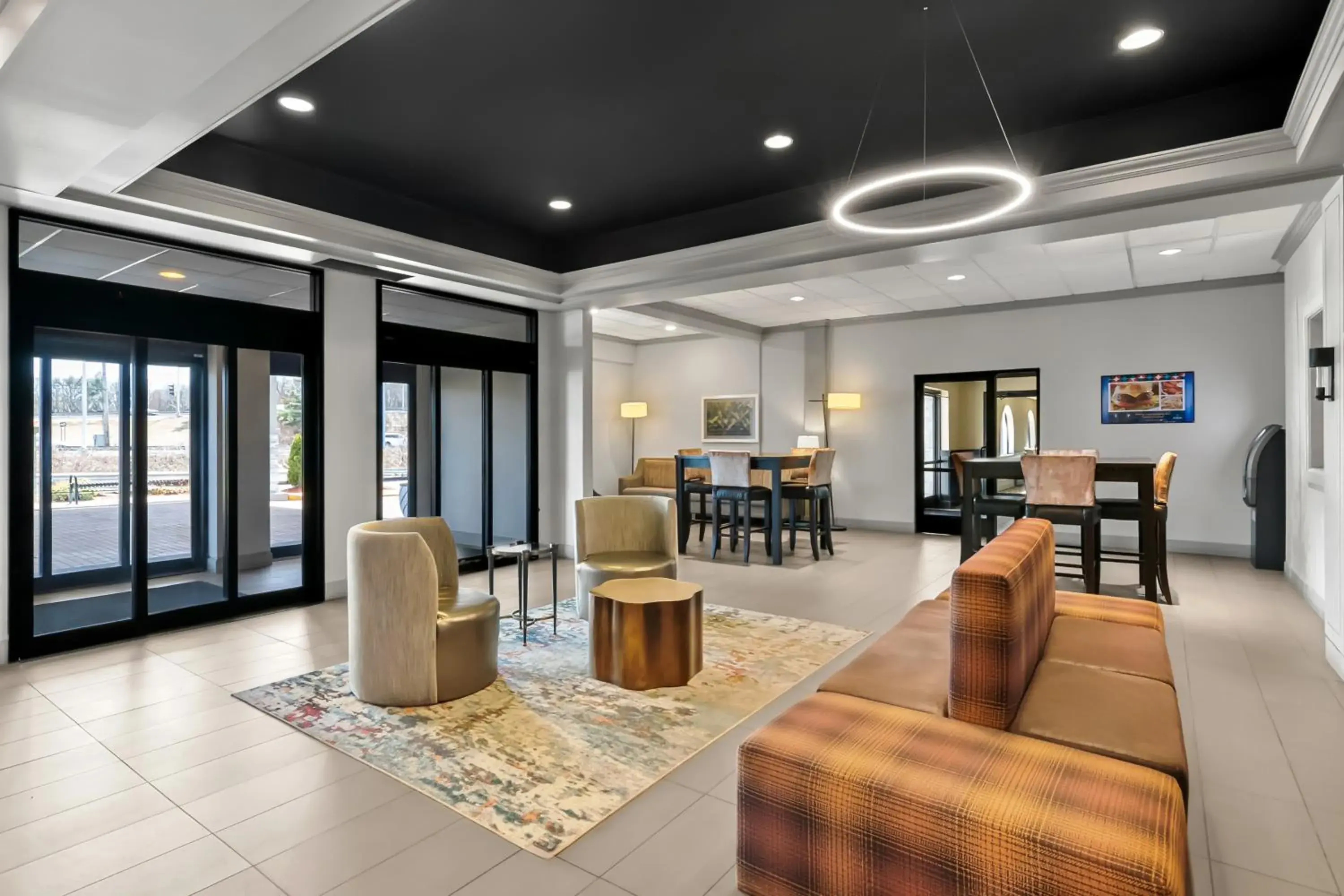 Lobby or reception in Clarion Inn Lobby or reception in Clarion Inn