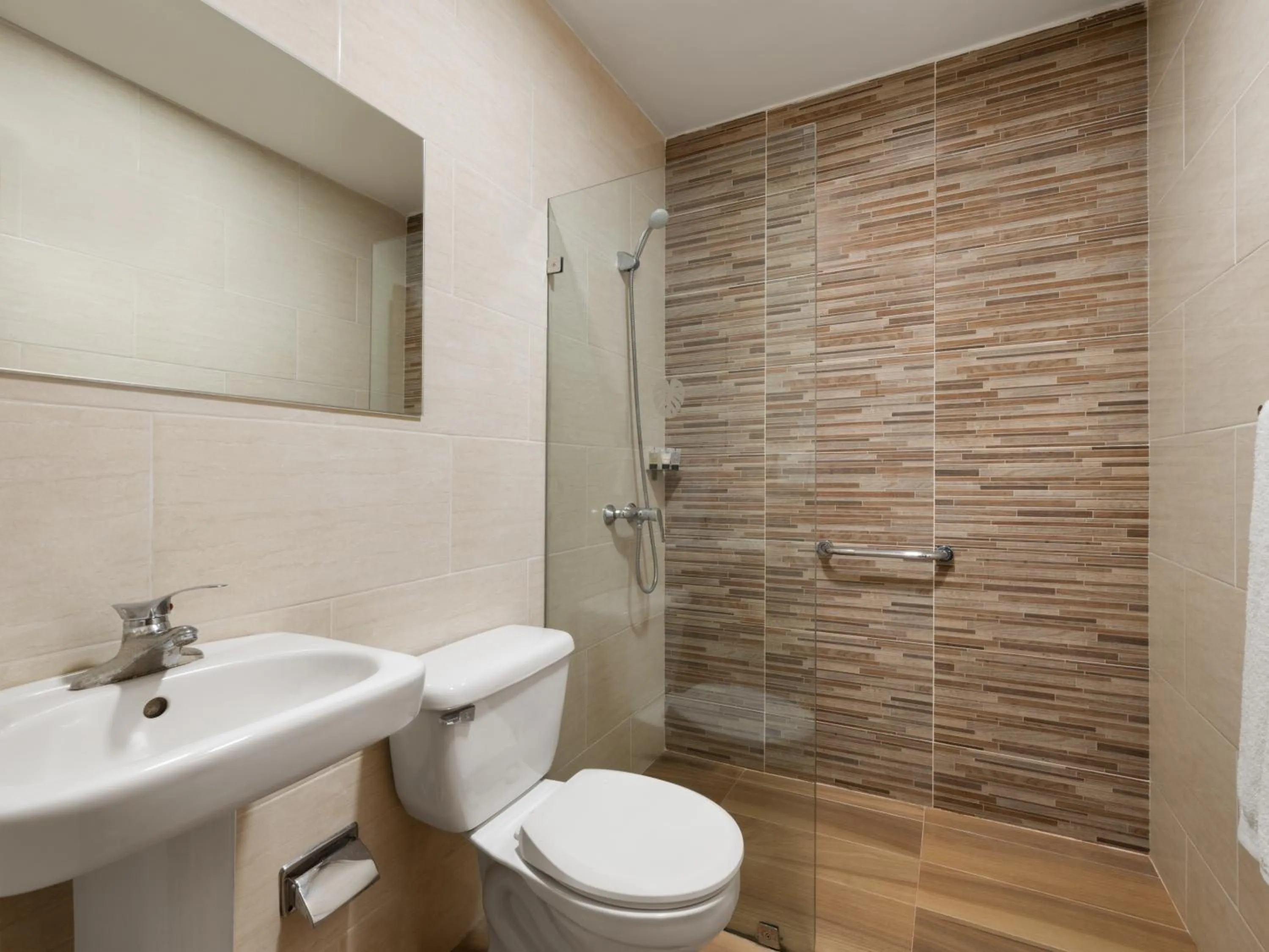 Bathroom in Gran Hotel Europa Santo Domingo Trademark Collection by Wyndham