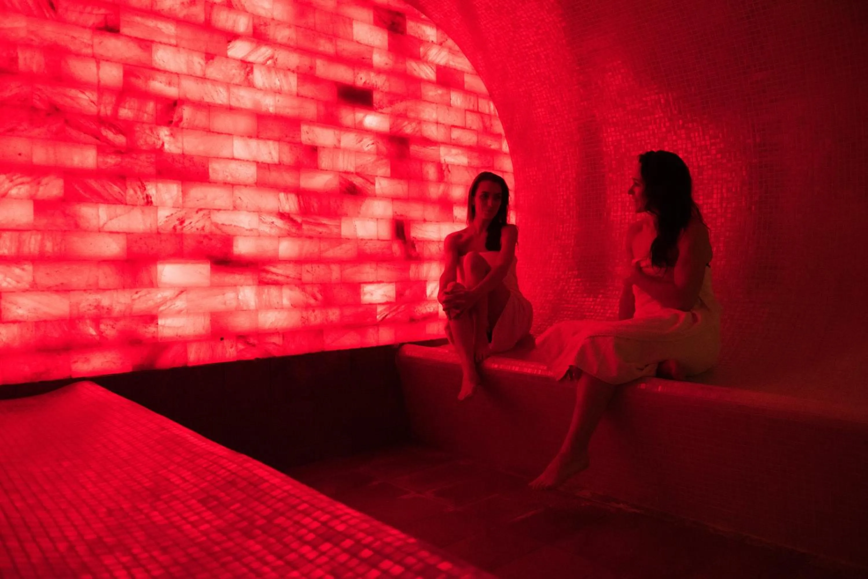 Spa and wellness centre/facilities in CGH Résidence Boutique Les Chalets de Léana