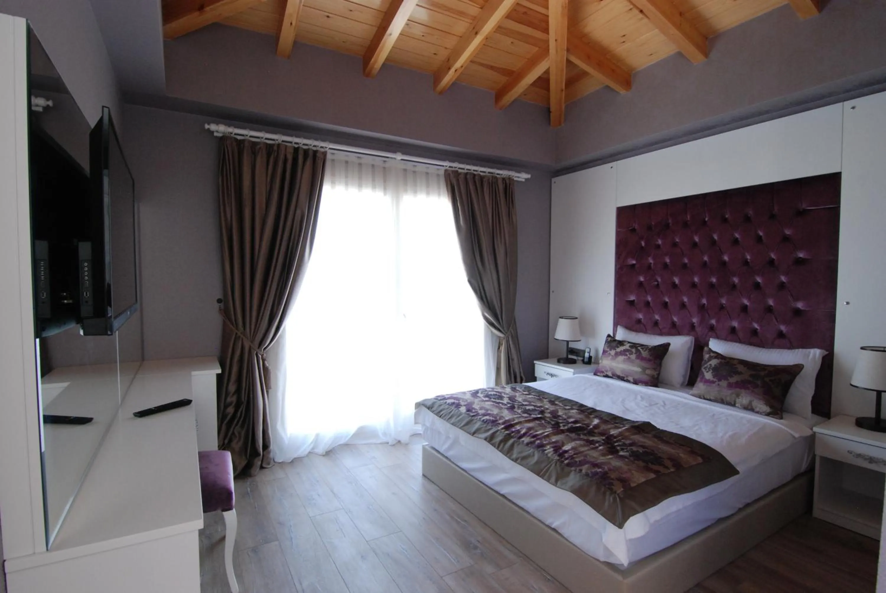 Photo of the whole room, Bed in Alaçatı The Design Hotel