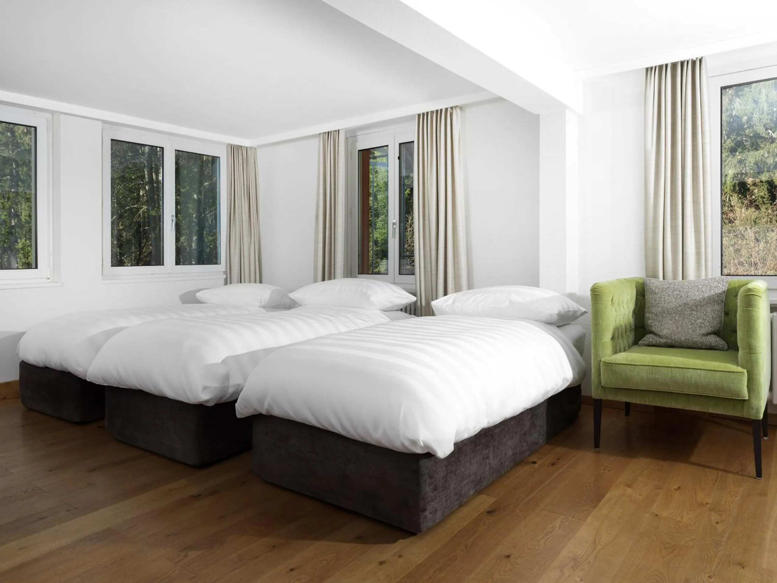 Bed in Beausite Park Hotel & Spa