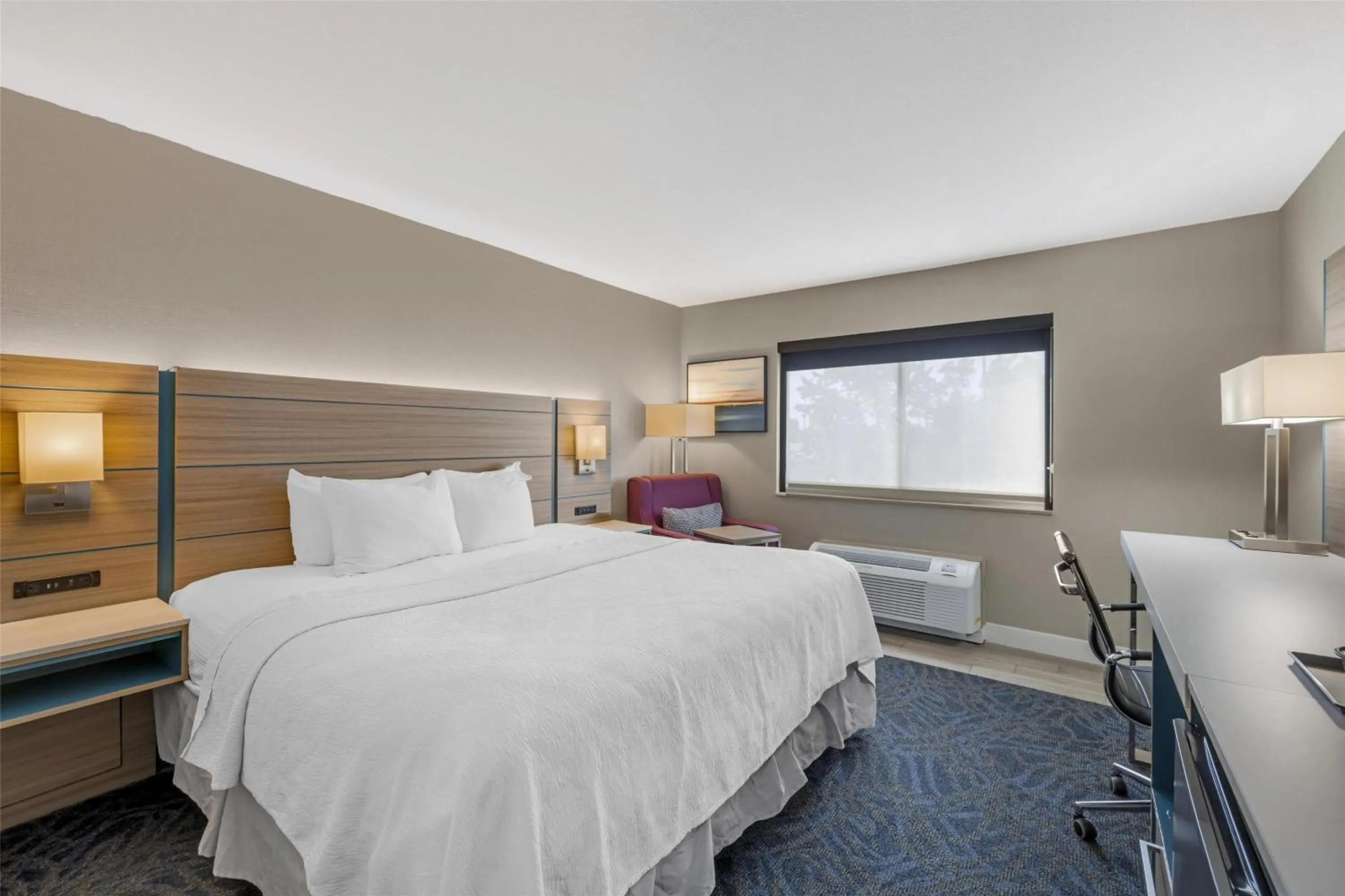 Bedroom, Bed in Best Western Independence Kansas City