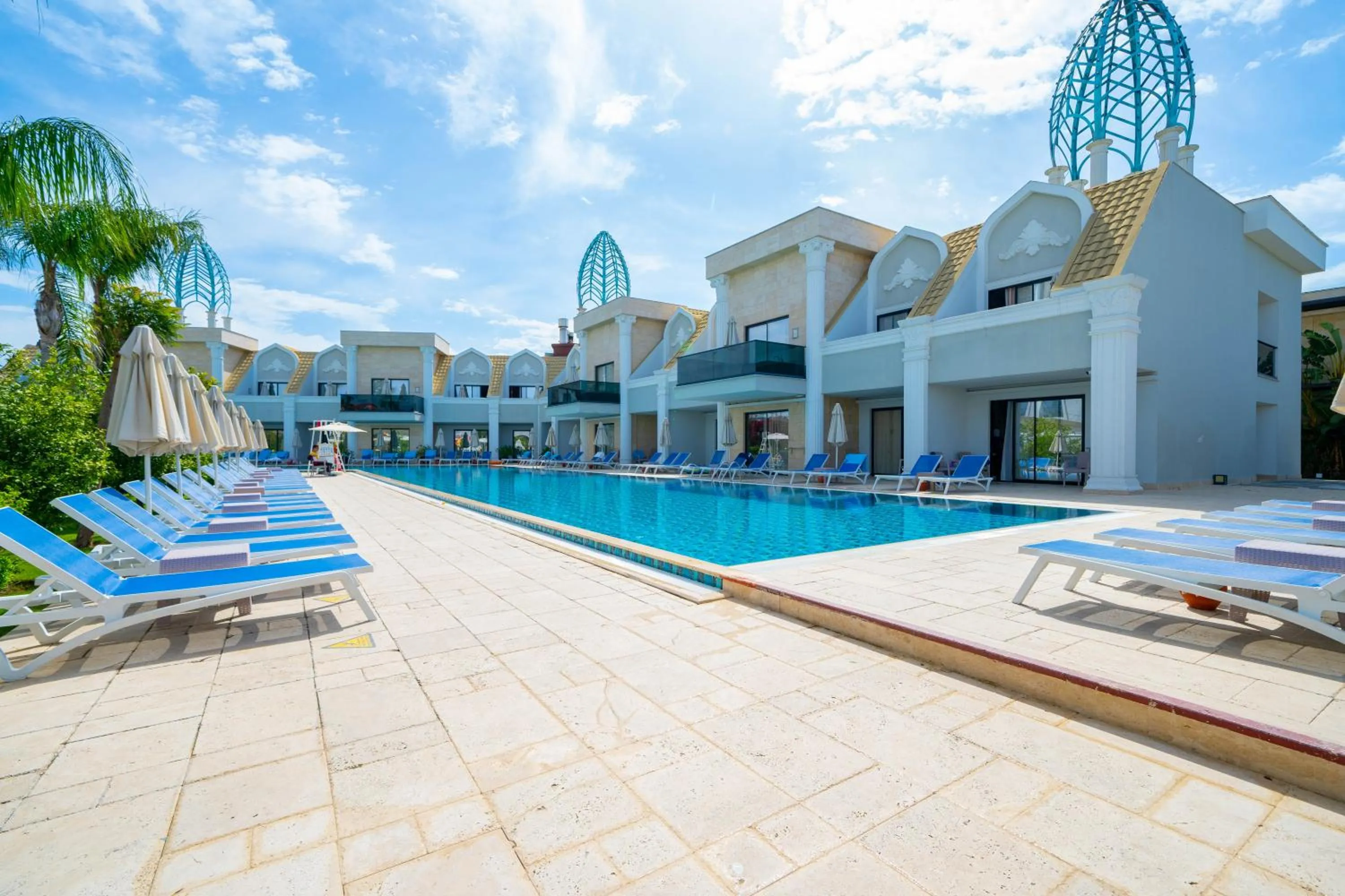 Swimming pool in Granada Luxury Belek - Family Kids Concept