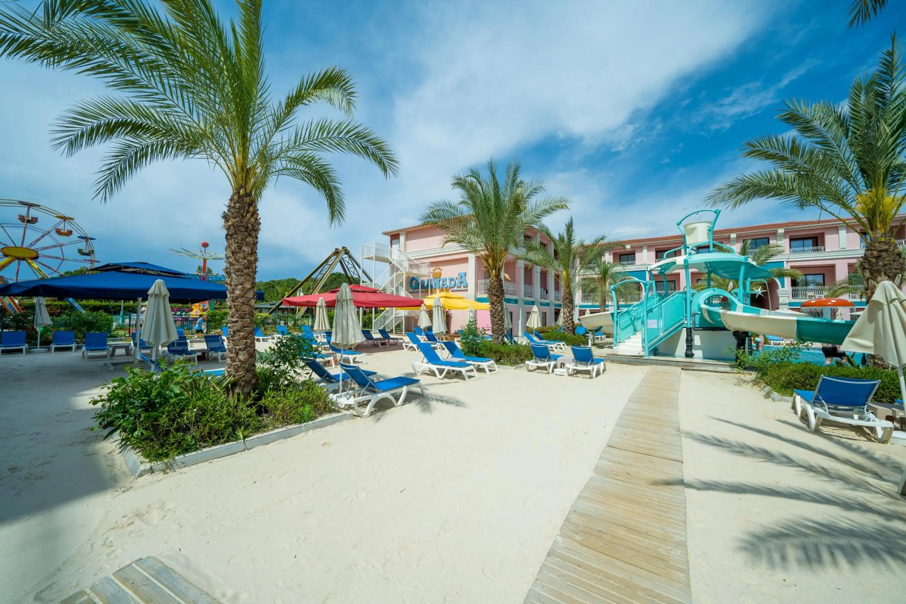Swimming pool in Granada Luxury Belek - Family Kids Concept