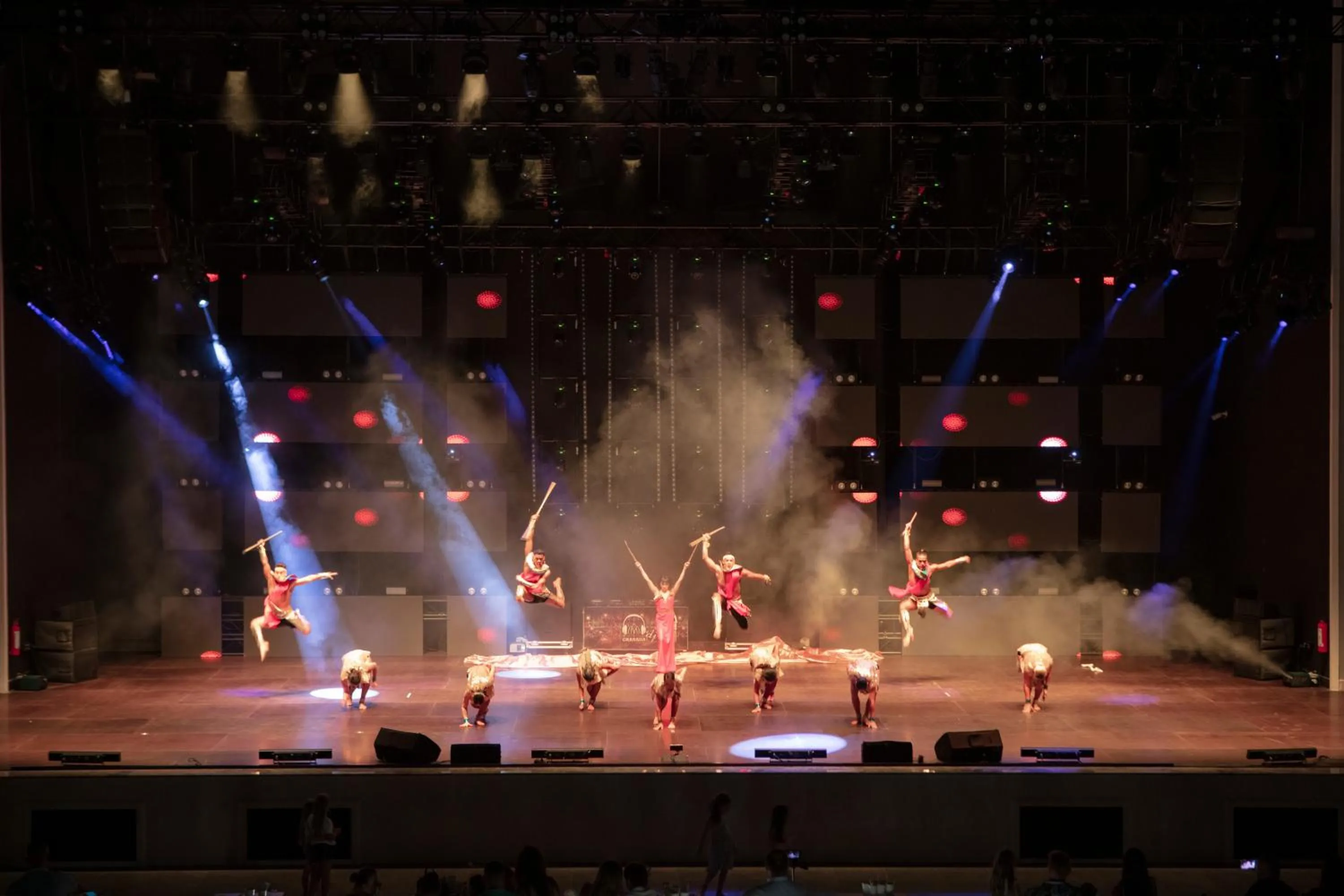 Evening entertainment in Granada Luxury Belek - Family Kids Concept