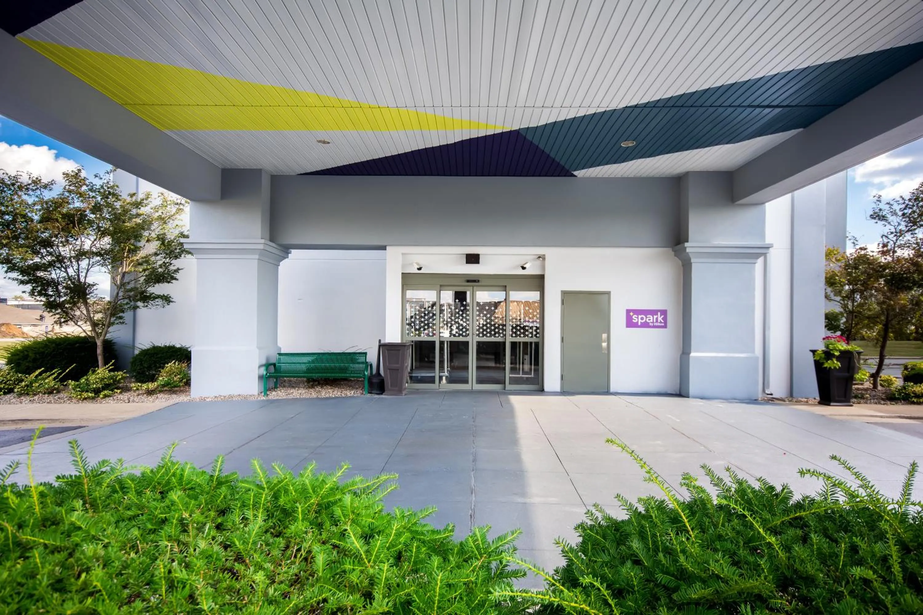 Lobby or reception in Spark by Hilton Bardstown