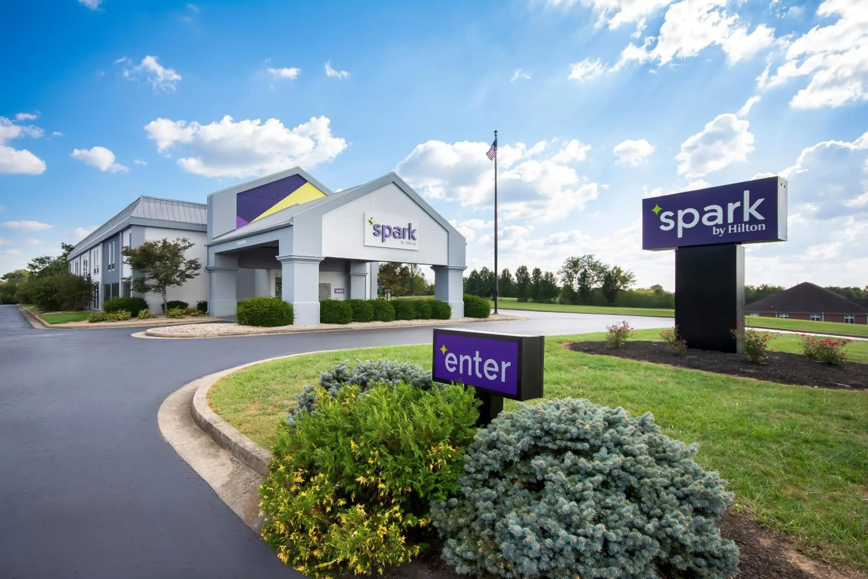 Property building in Spark by Hilton Bardstown Property building in Spark by Hilton Bardstown