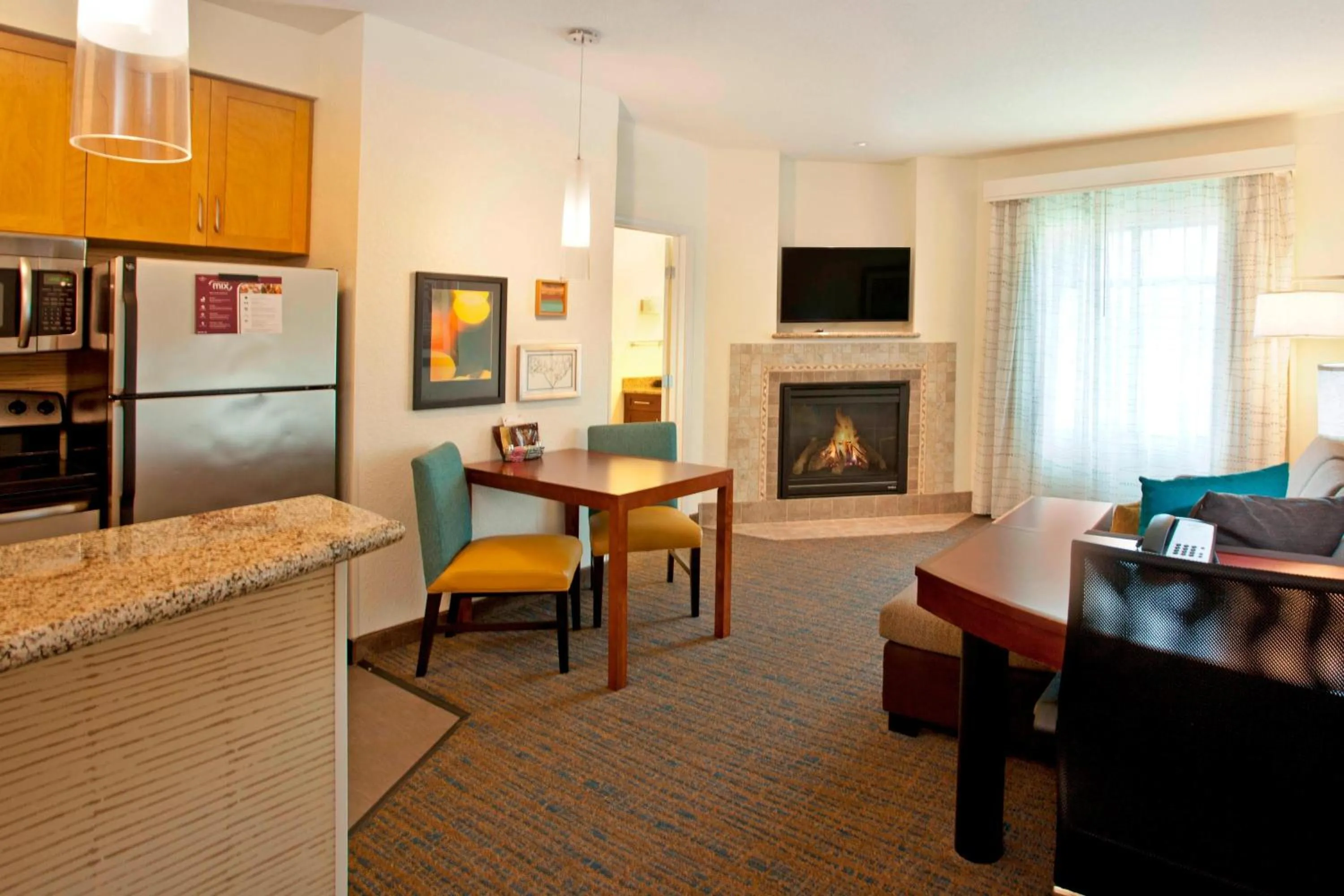 Living room in Residence Inn by Marriott Portland Airport at Cascade Station