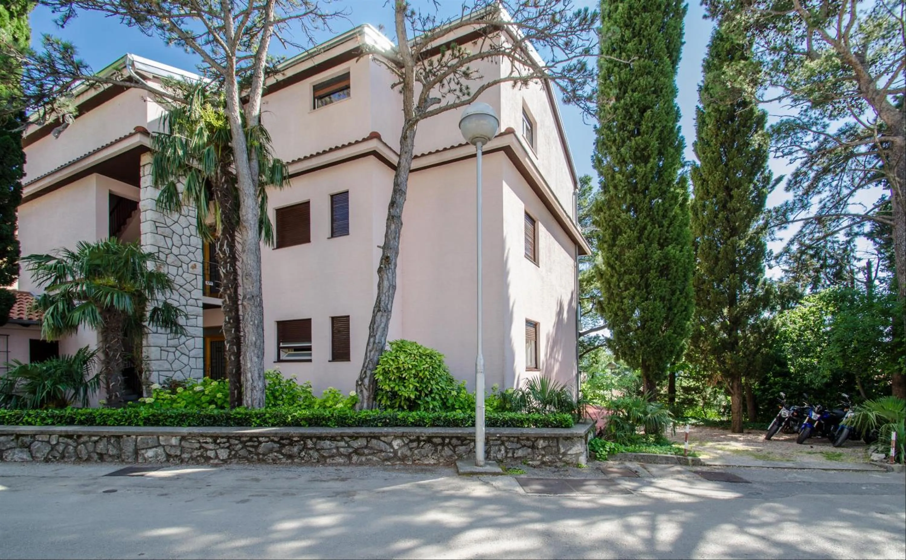 Apartment Zdravka