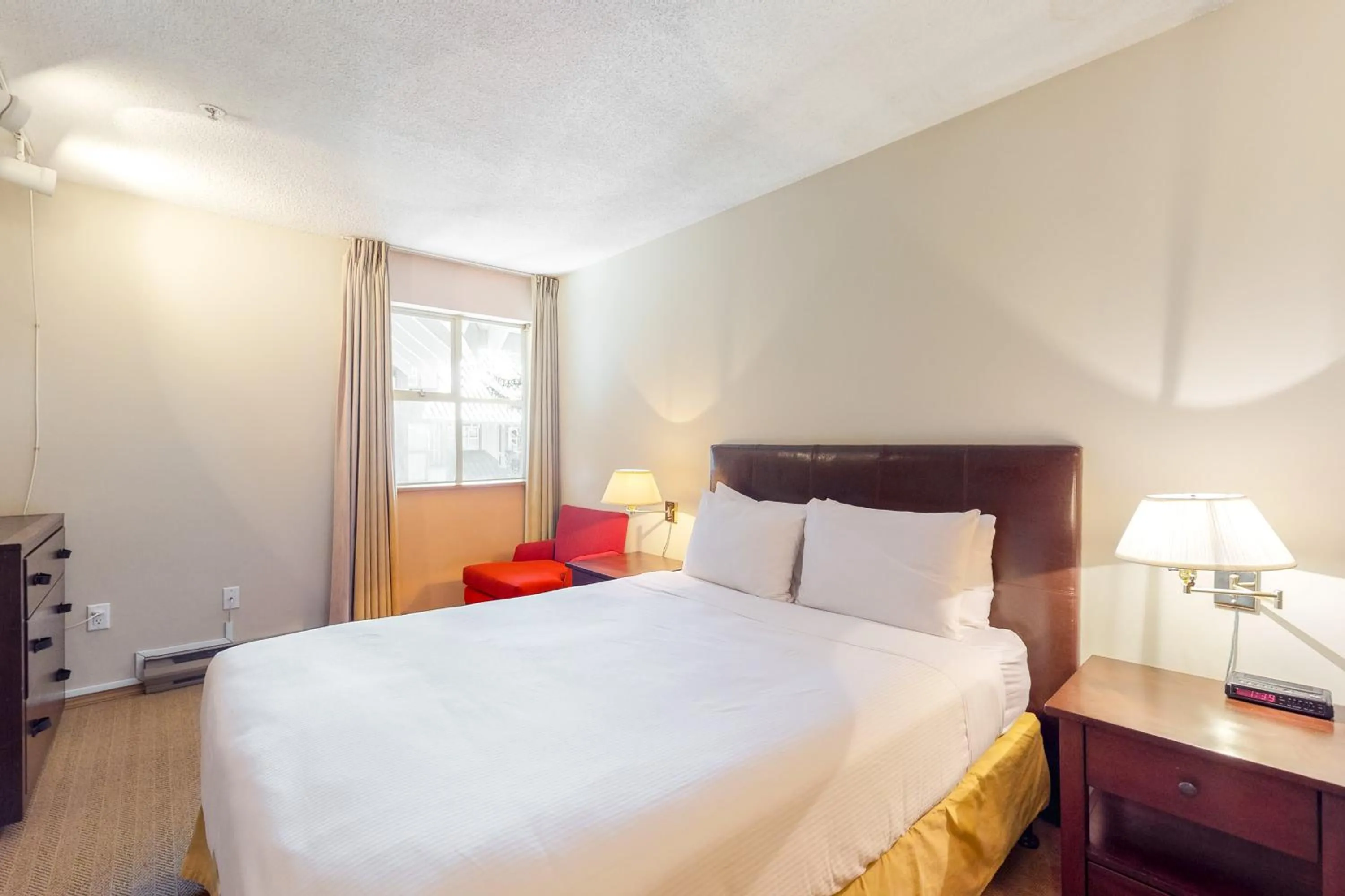 Bed in Glacier Lodge