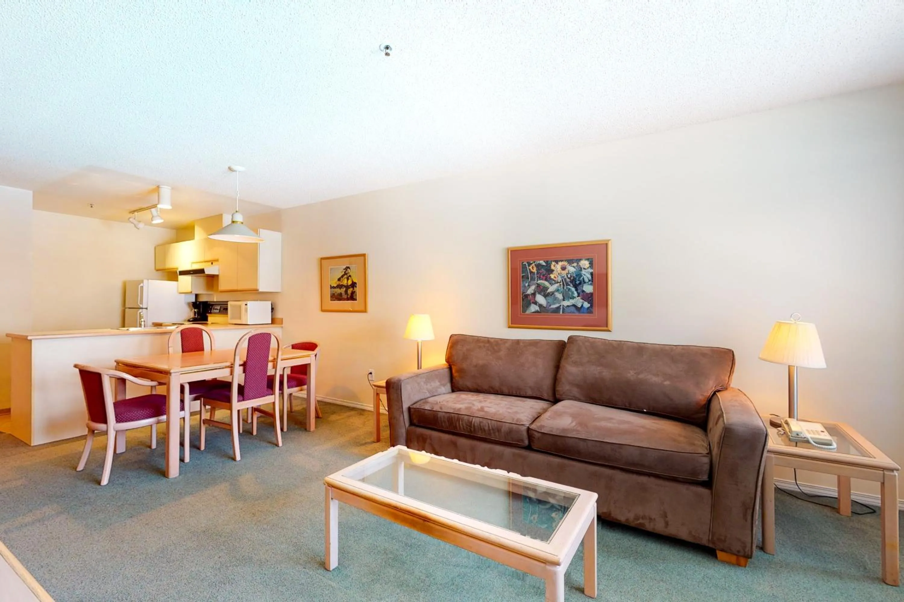 Glacier Lodge