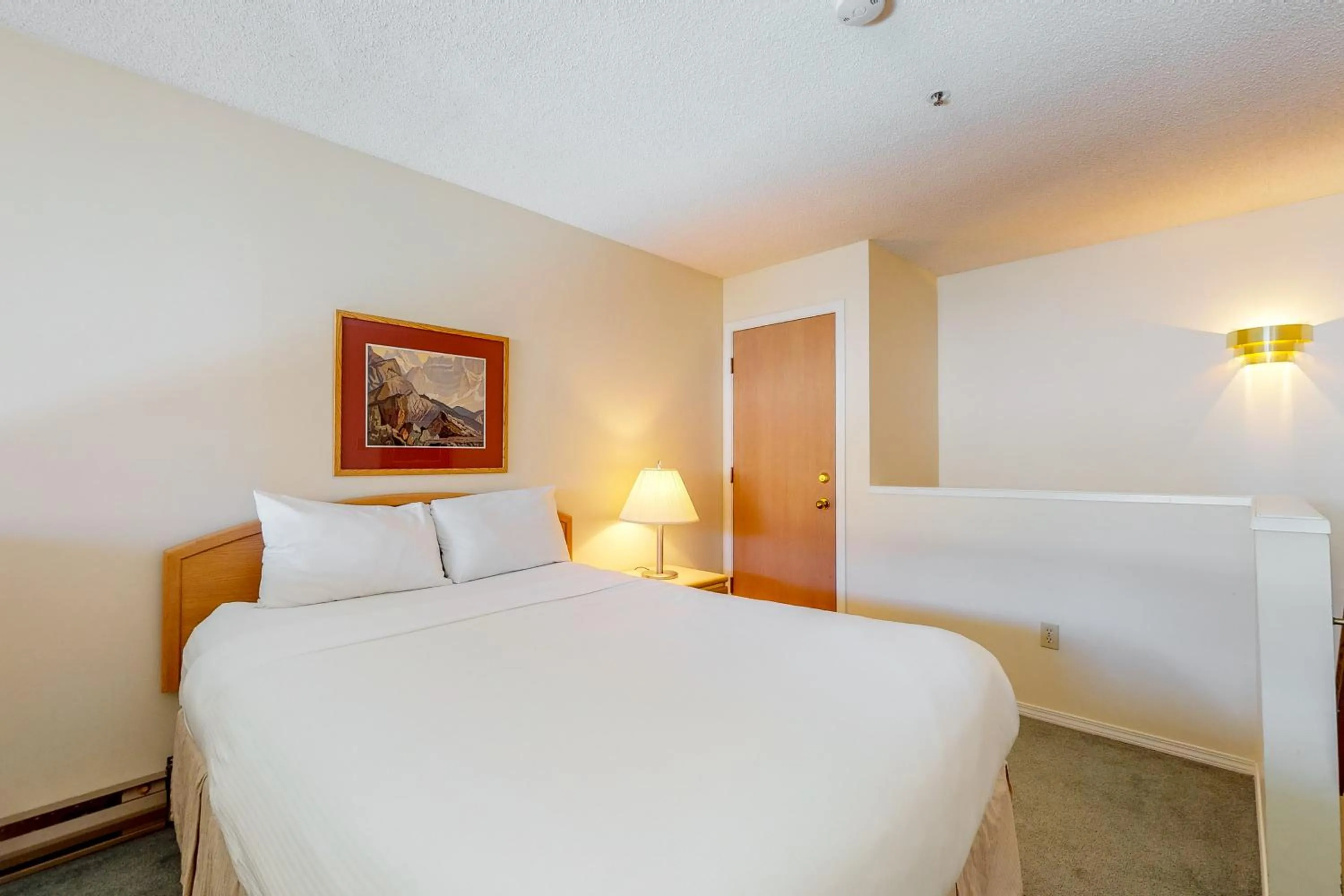 Bed in Glacier Lodge