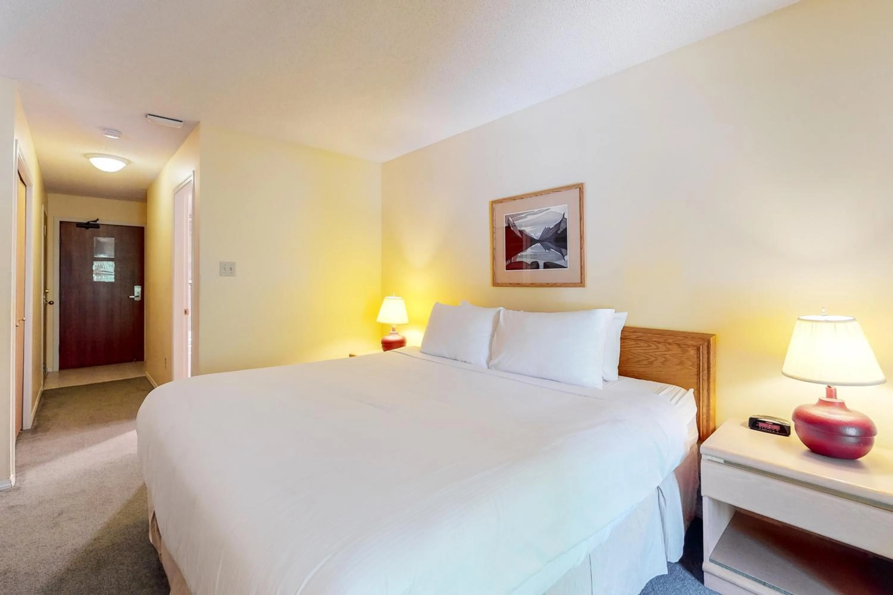 Bed in Glacier Lodge