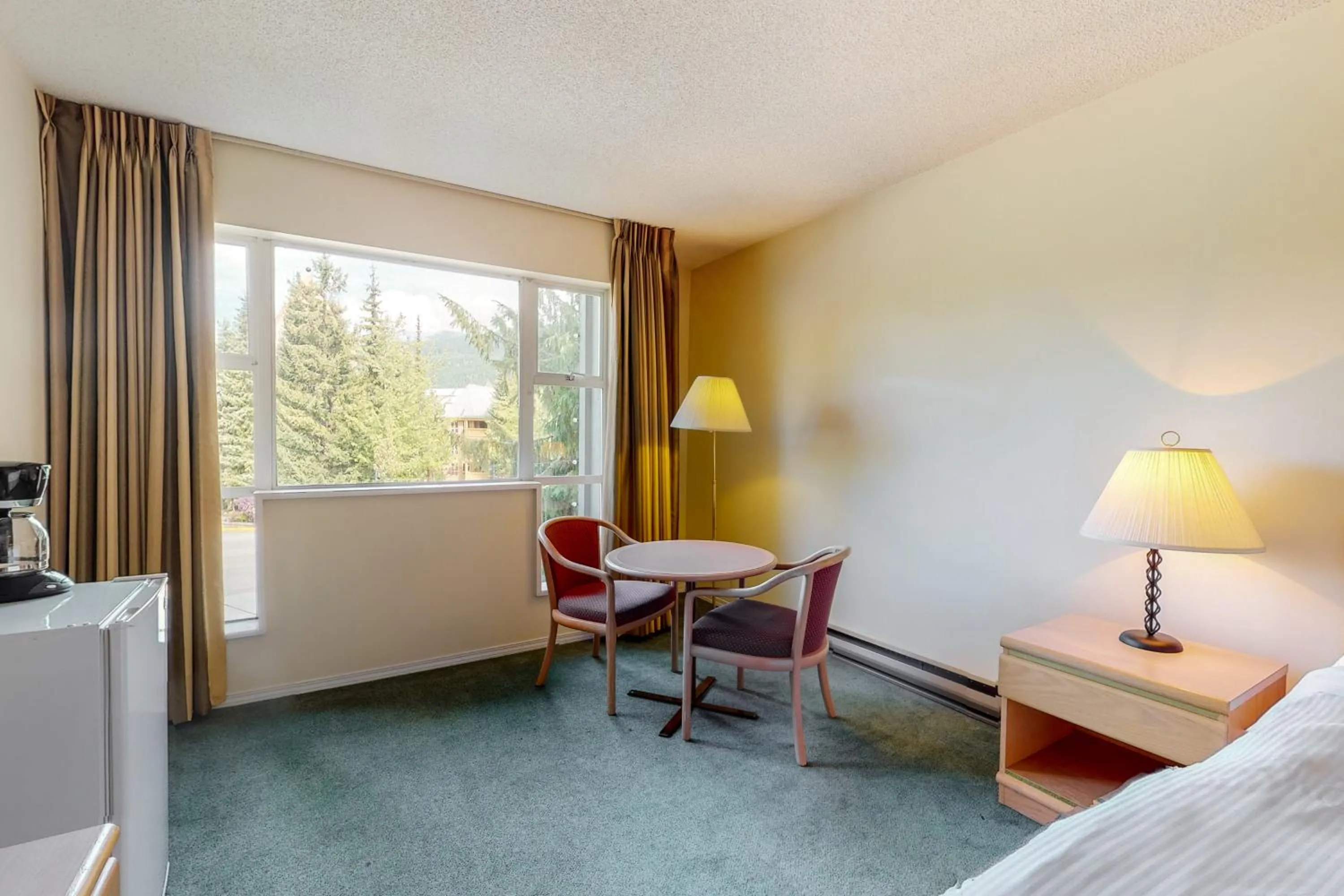 Bed in Glacier Lodge