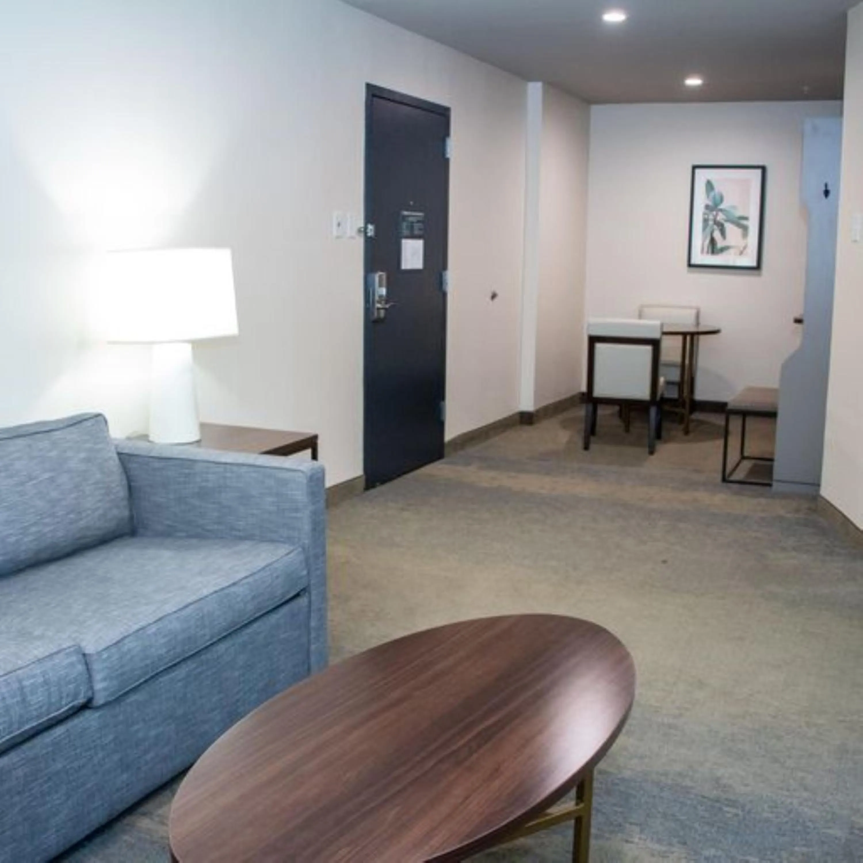 Photo of the whole room in Holiday Inn Metairie New Orleans by IHG