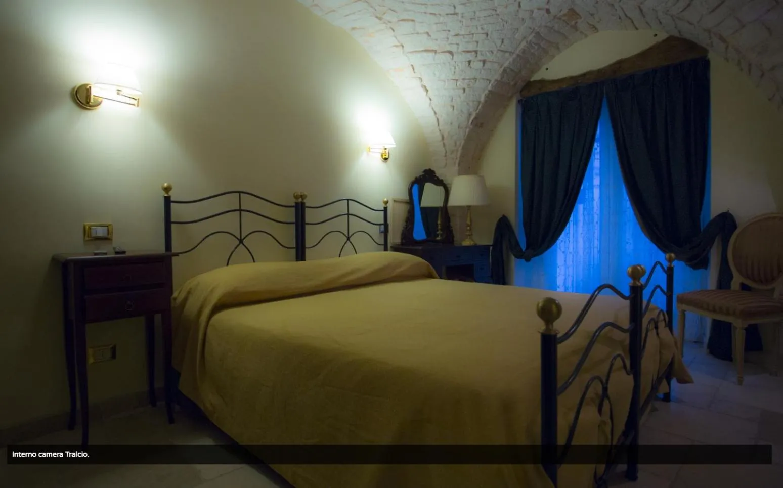 Bed in La Dolce Vite