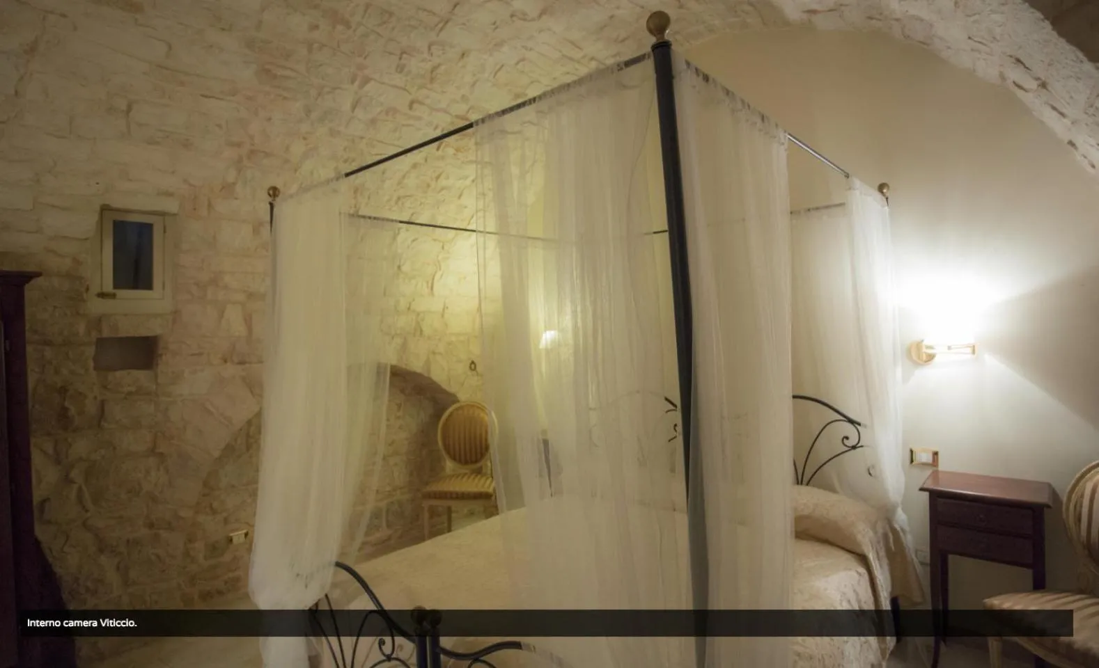 Bed in La Dolce Vite