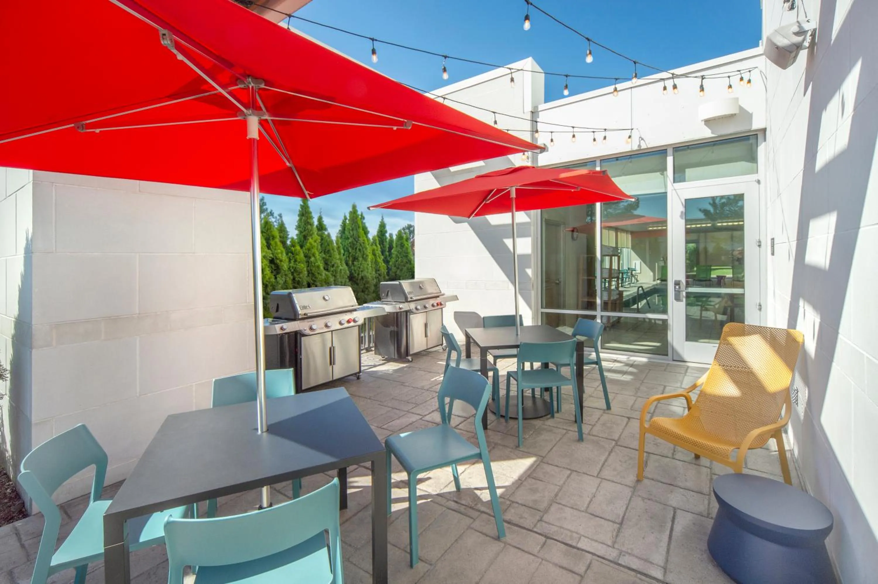 Patio in Home2 Suites by Hilton Saratoga Malta