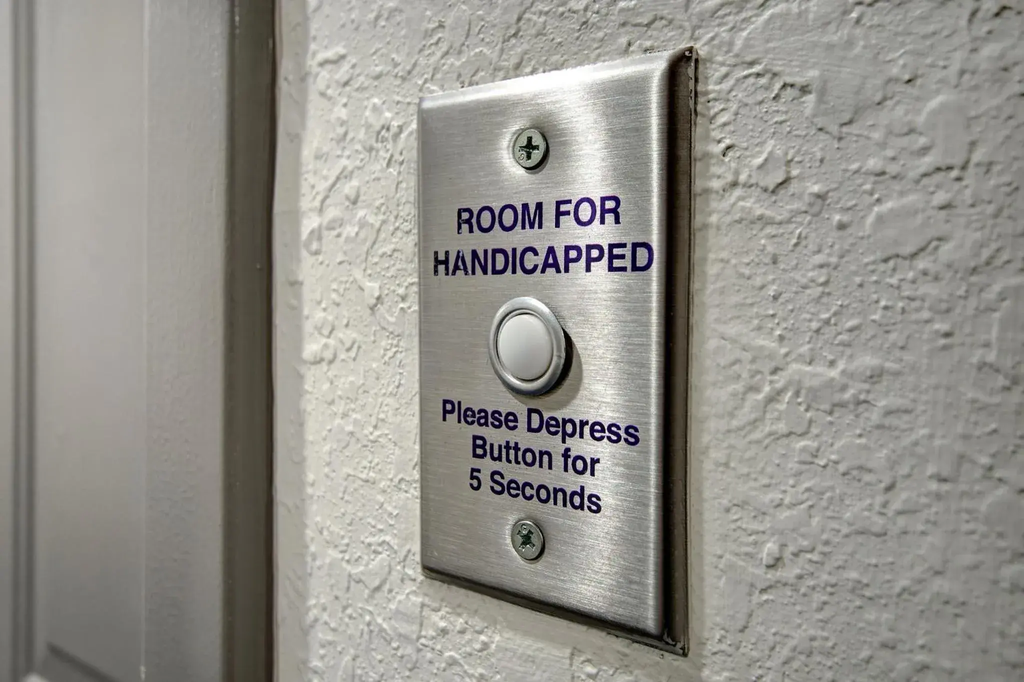 Photo of the whole room in Candlewood Suites Columbia-Fort Jackson by IHG Photo of the whole room in Candlewood Suites Columbia-Fort Jackson by IHG