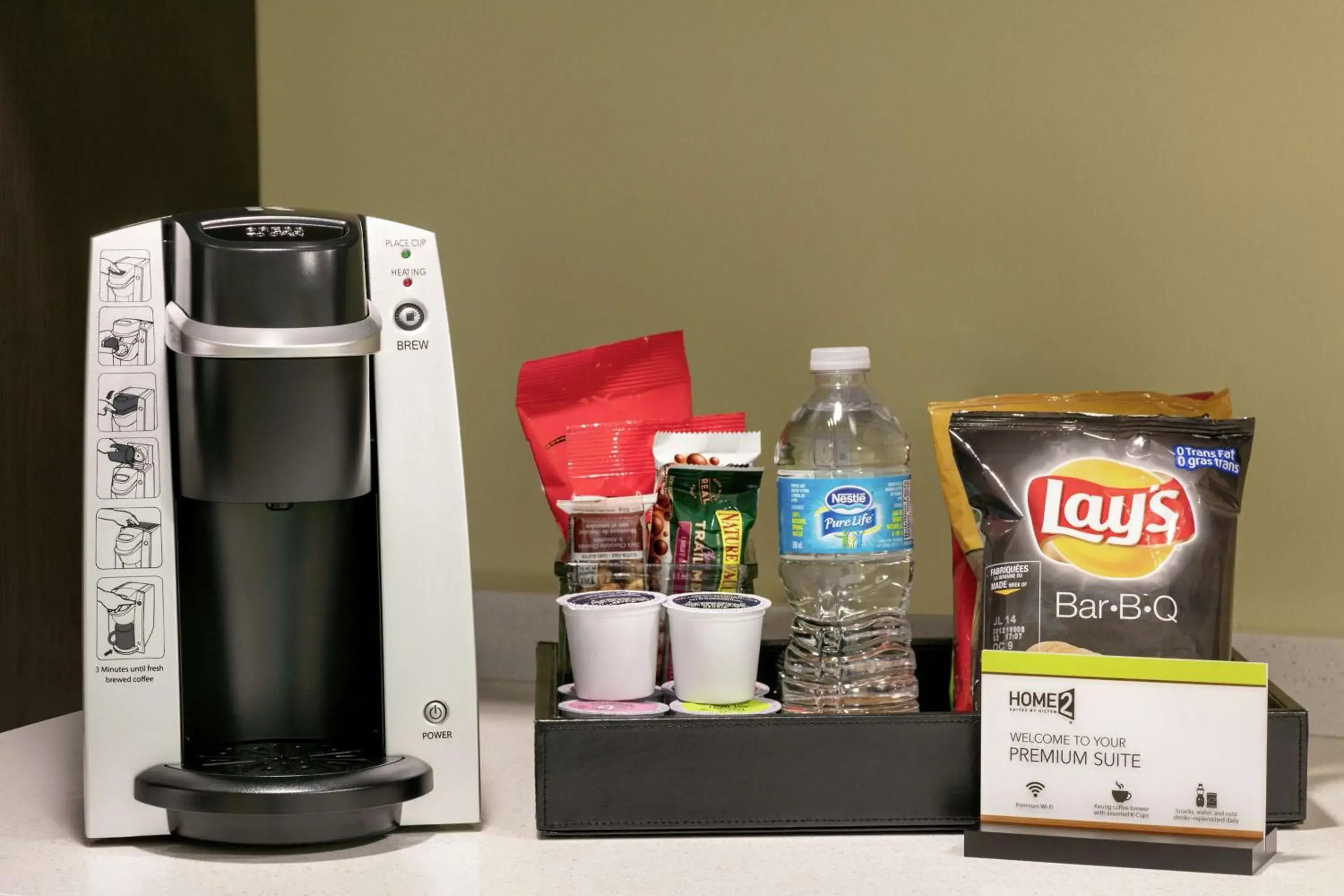 Premium Queen Studio Suite - Non-Smoking in Home2 Suites by Hilton Fort St. John Premium Queen Studio Suite - Non-Smoking in Home2 Suites by Hilton Fort St. John