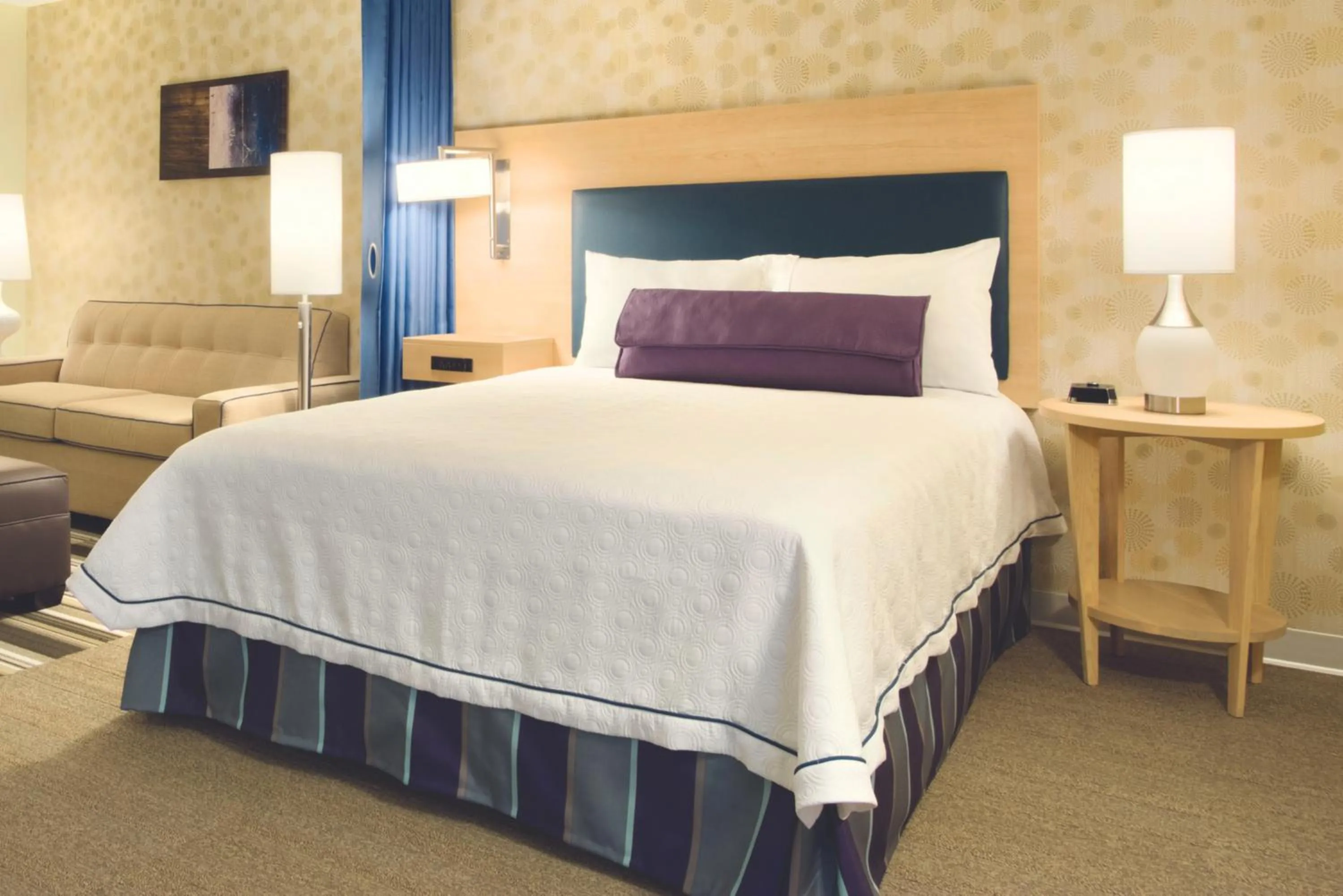 Bed in Home2 Suites by Hilton Fort St. John