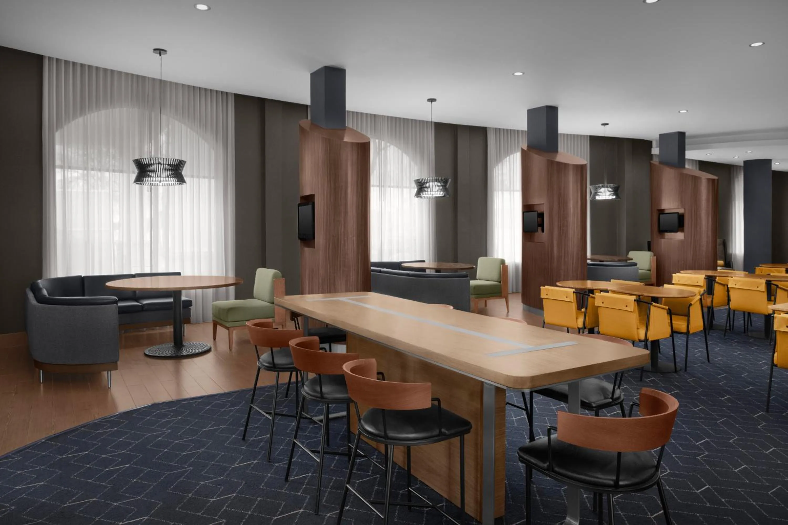 Seating area in Courtyard by Marriott San Antonio SeaWorld Westover Hills