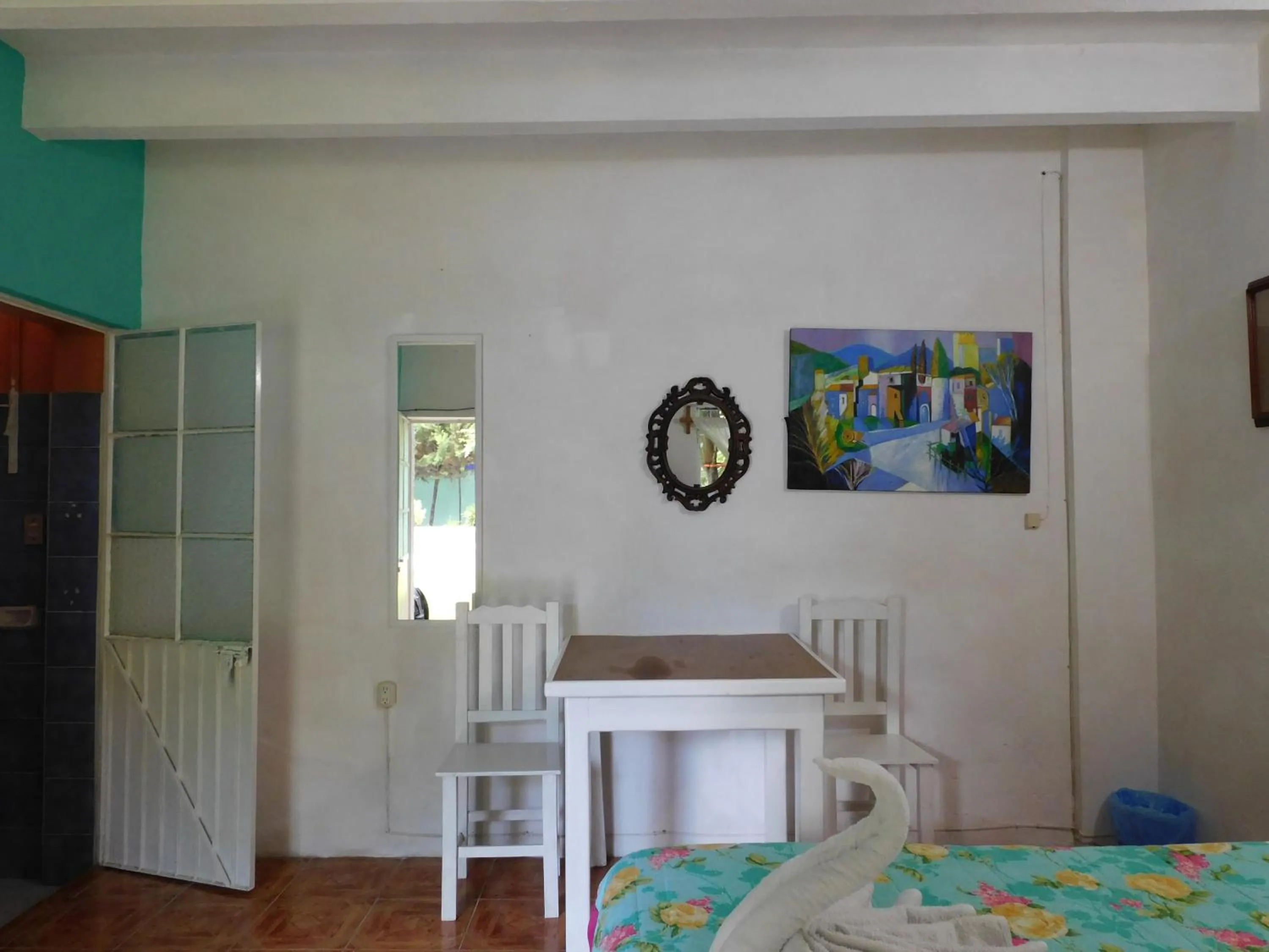 Hotel Elohim by Rotamundos