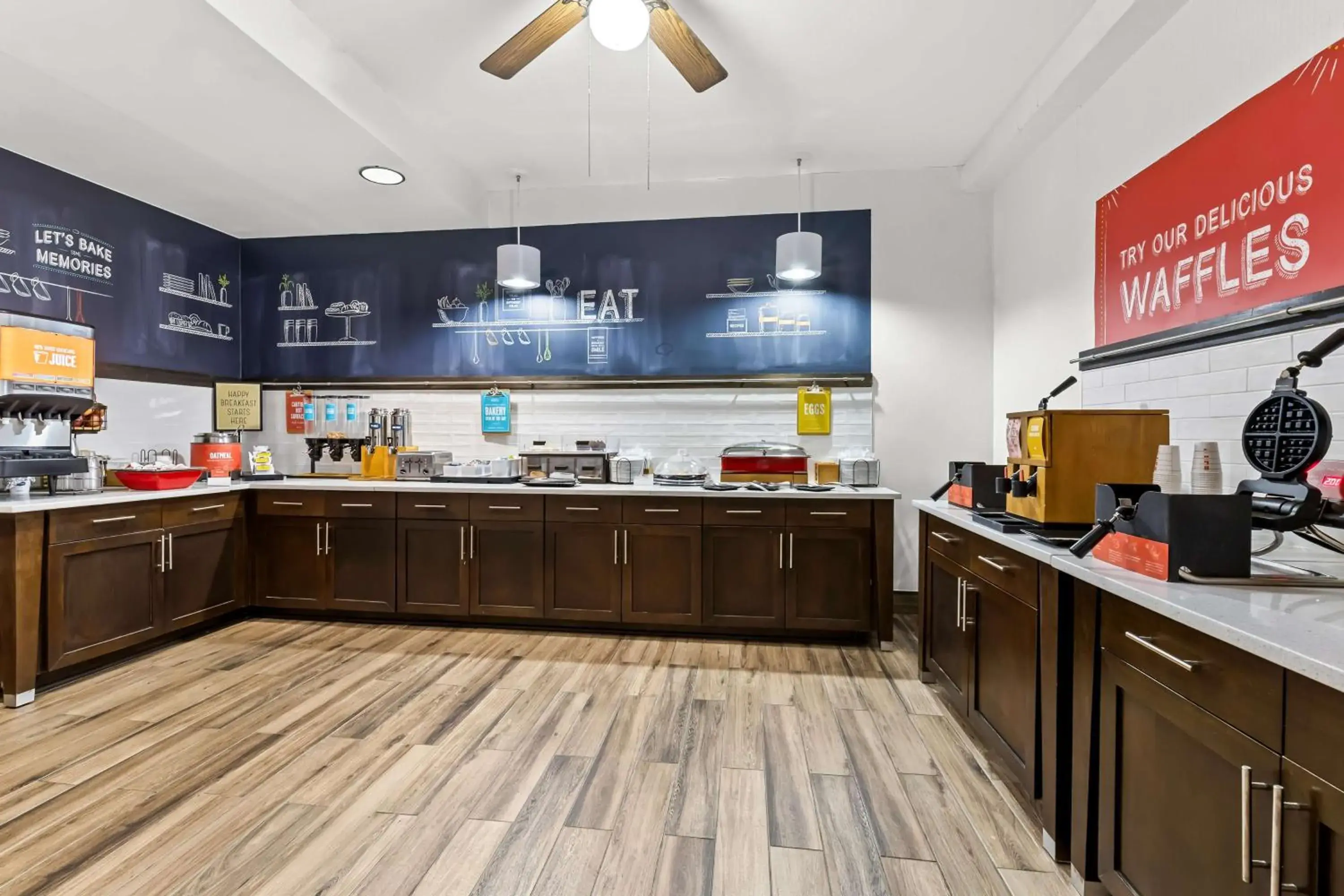 Breakfast in Hampton Inn Florence Midtown near University of North Alabama Breakfast in Hampton Inn Florence Midtown near University of North Alabama