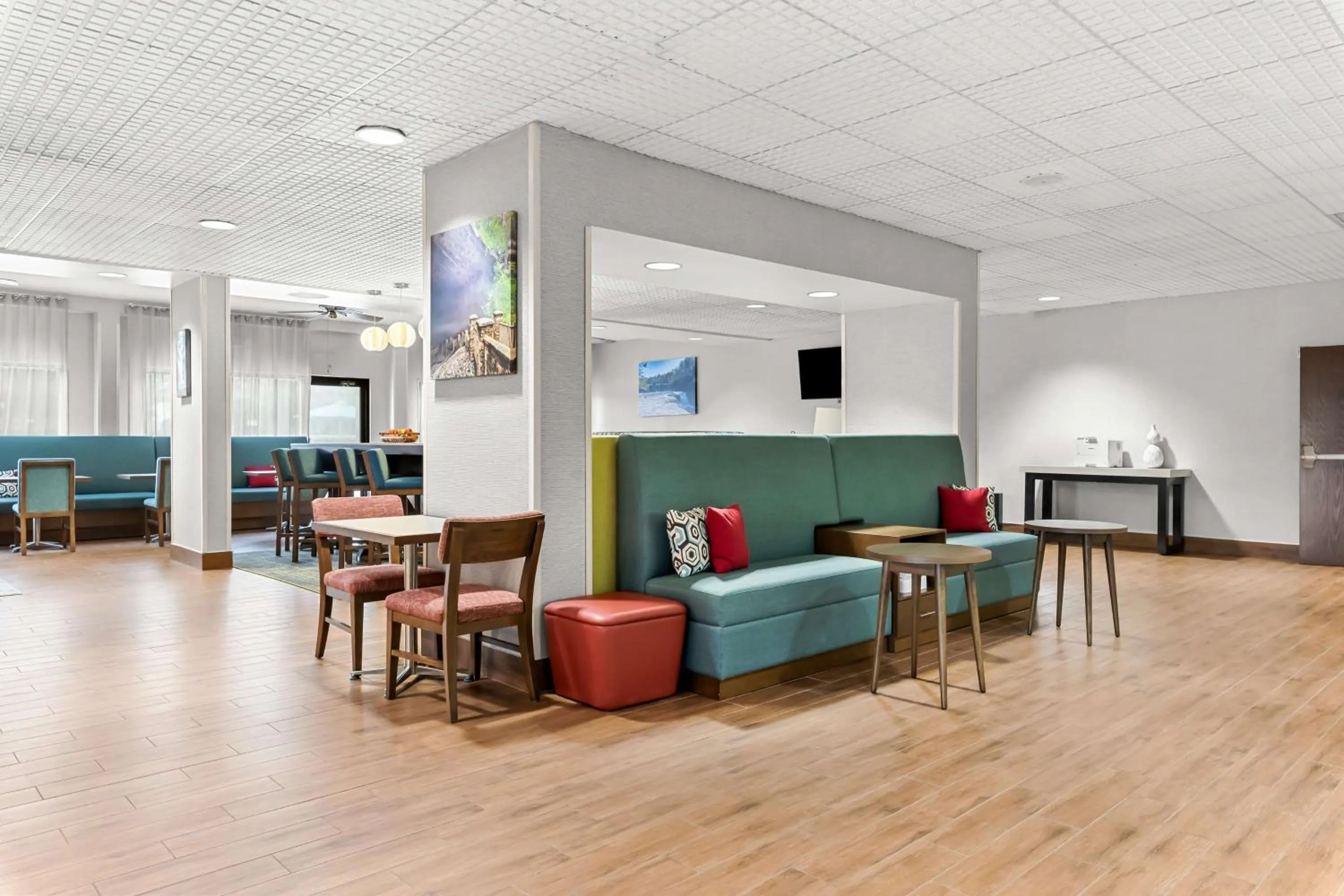 Lobby or reception in Hampton Inn Florence Midtown near University of North Alabama