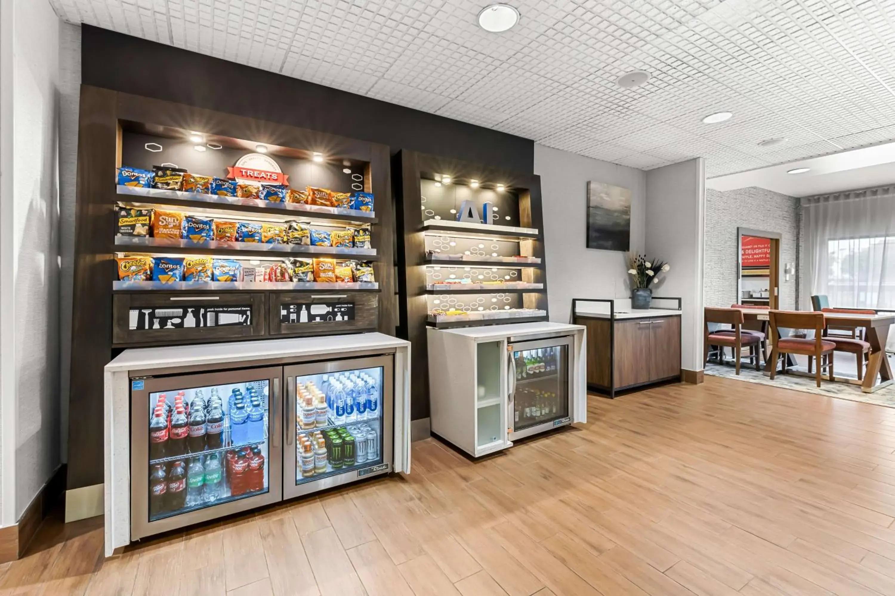 Restaurant/places to eat in Hampton Inn Florence Midtown near University of North Alabama Restaurant/places to eat in Hampton Inn Florence Midtown near University of North Alabama