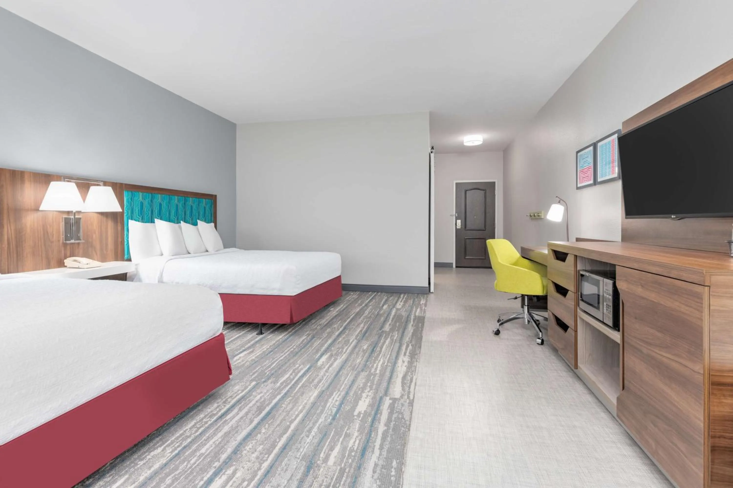 Bed in Hampton Inn and Suites Lake Jackson-Clute