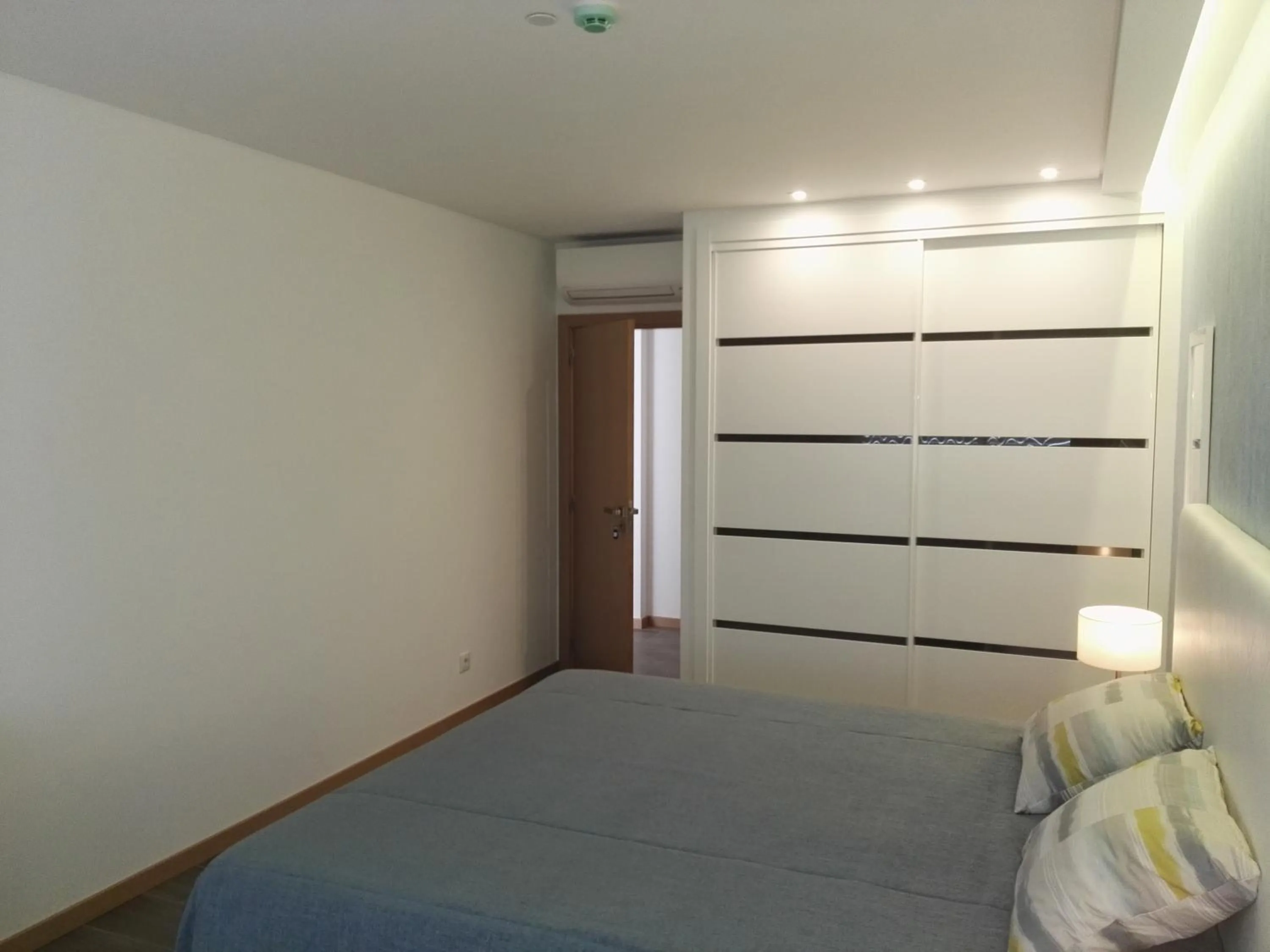 Bedroom, Bed in Apartamentos Turisticos da Nazare