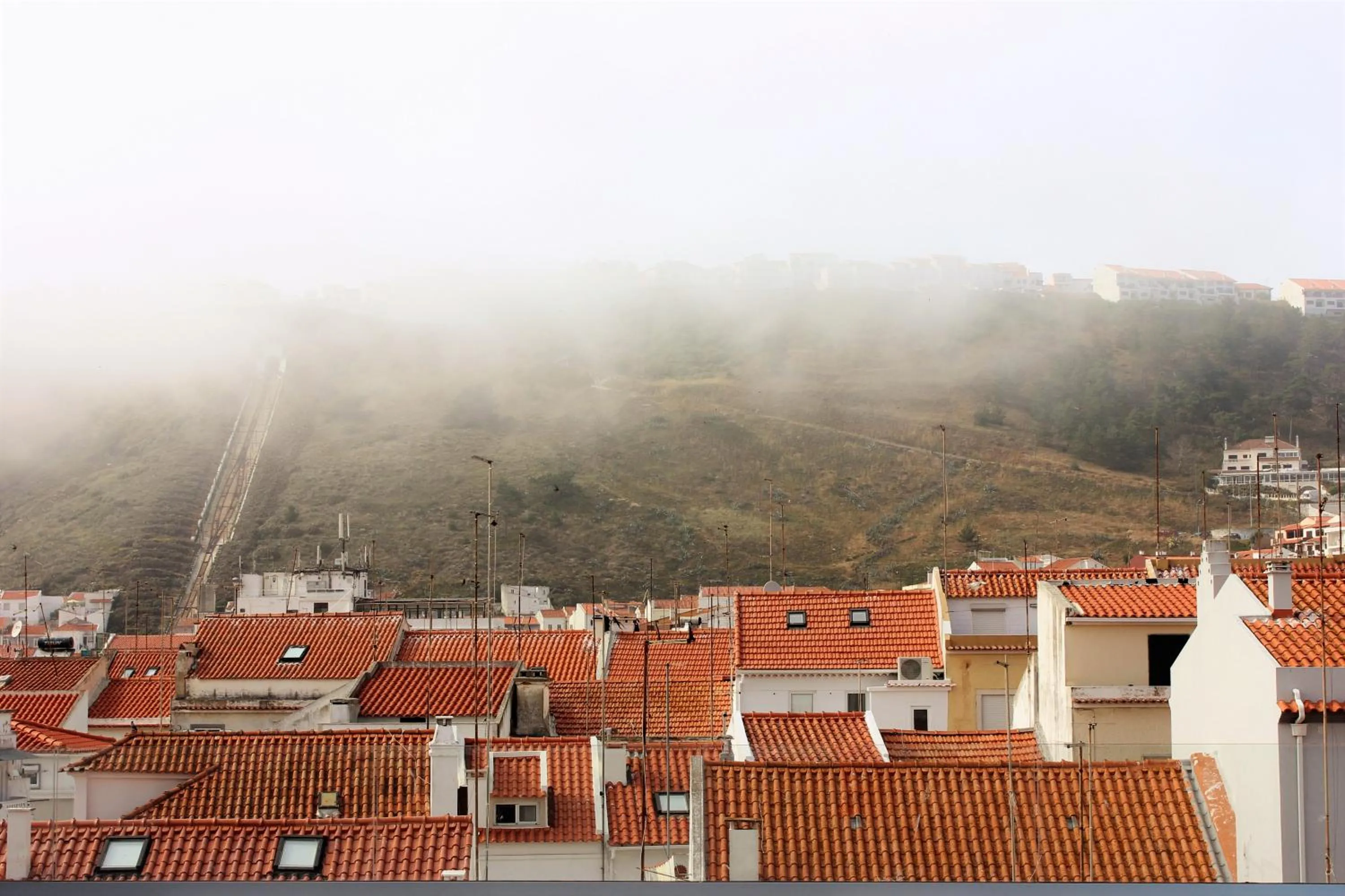 Mountain view in Apartamentos Turisticos da Nazare