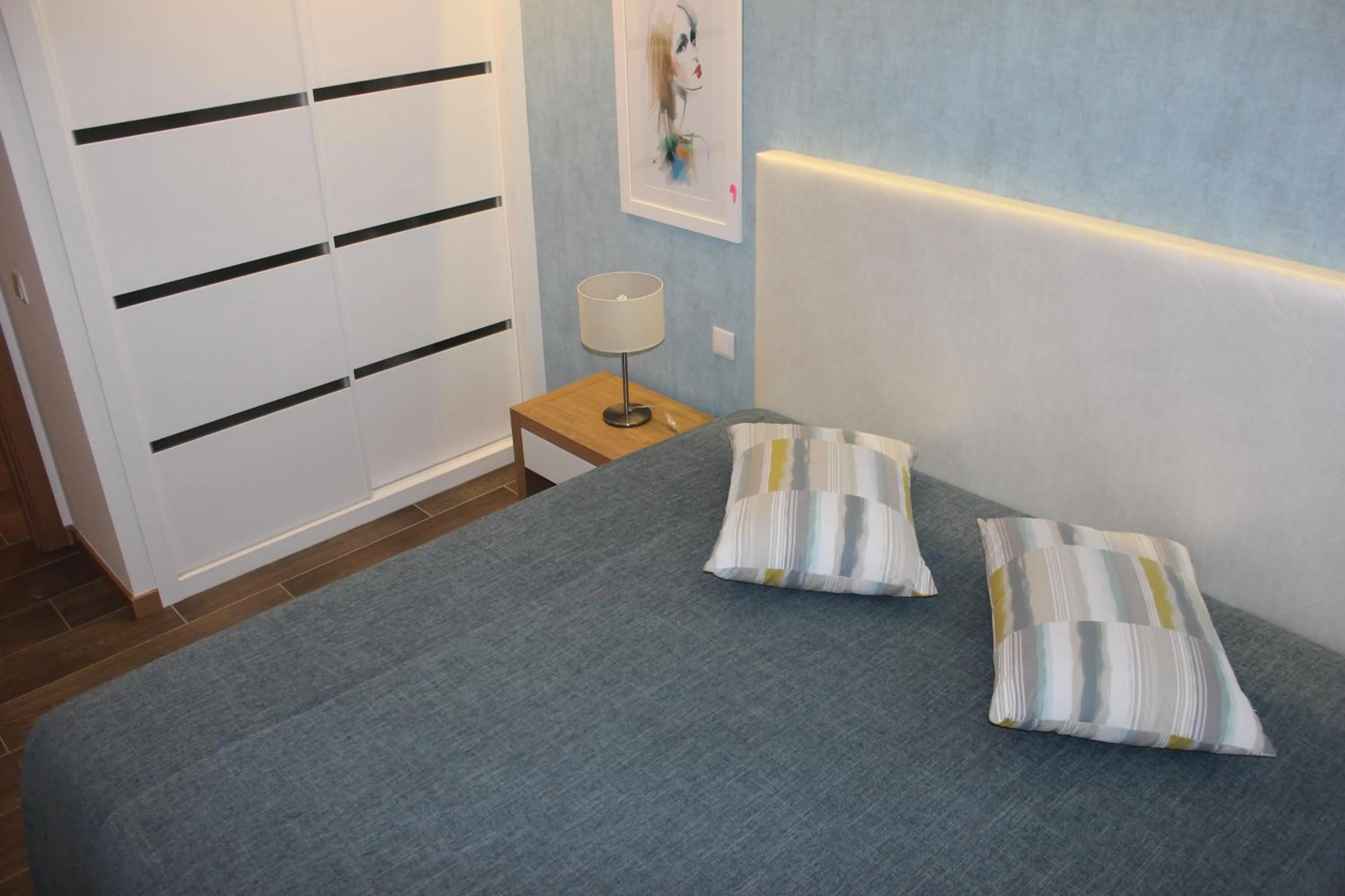 Bedroom, Bed in Apartamentos Turisticos da Nazare